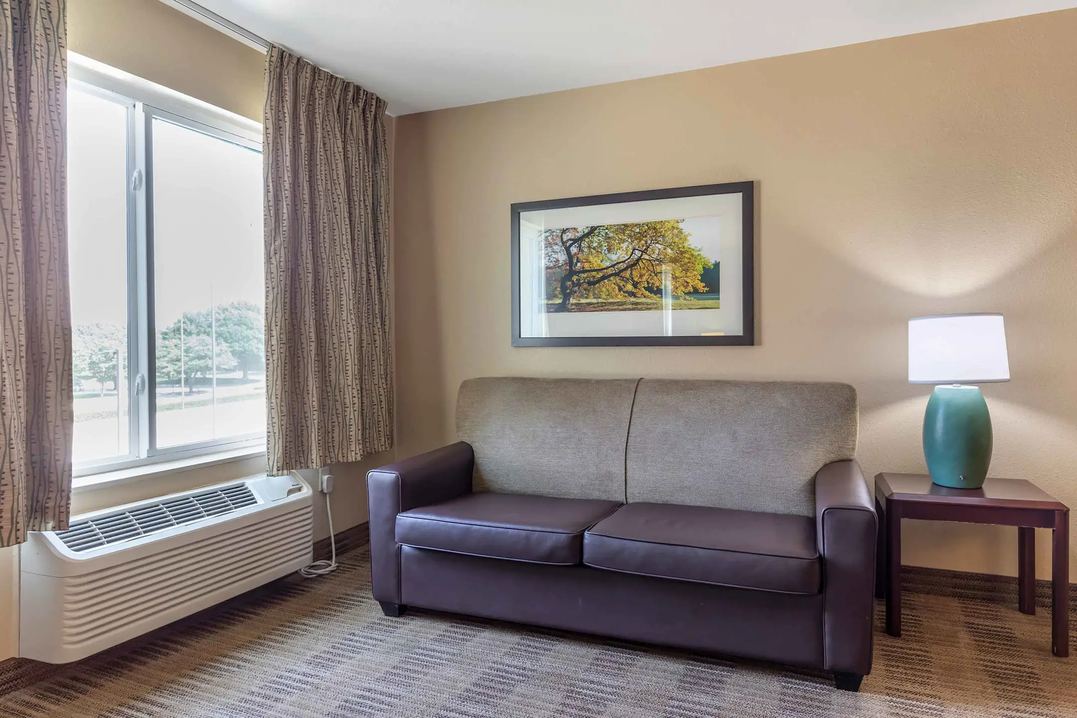 Living Room - Furnished Studio - Baltimore - BWI Airport - Aero Dr. - Linthicum Heights, MD