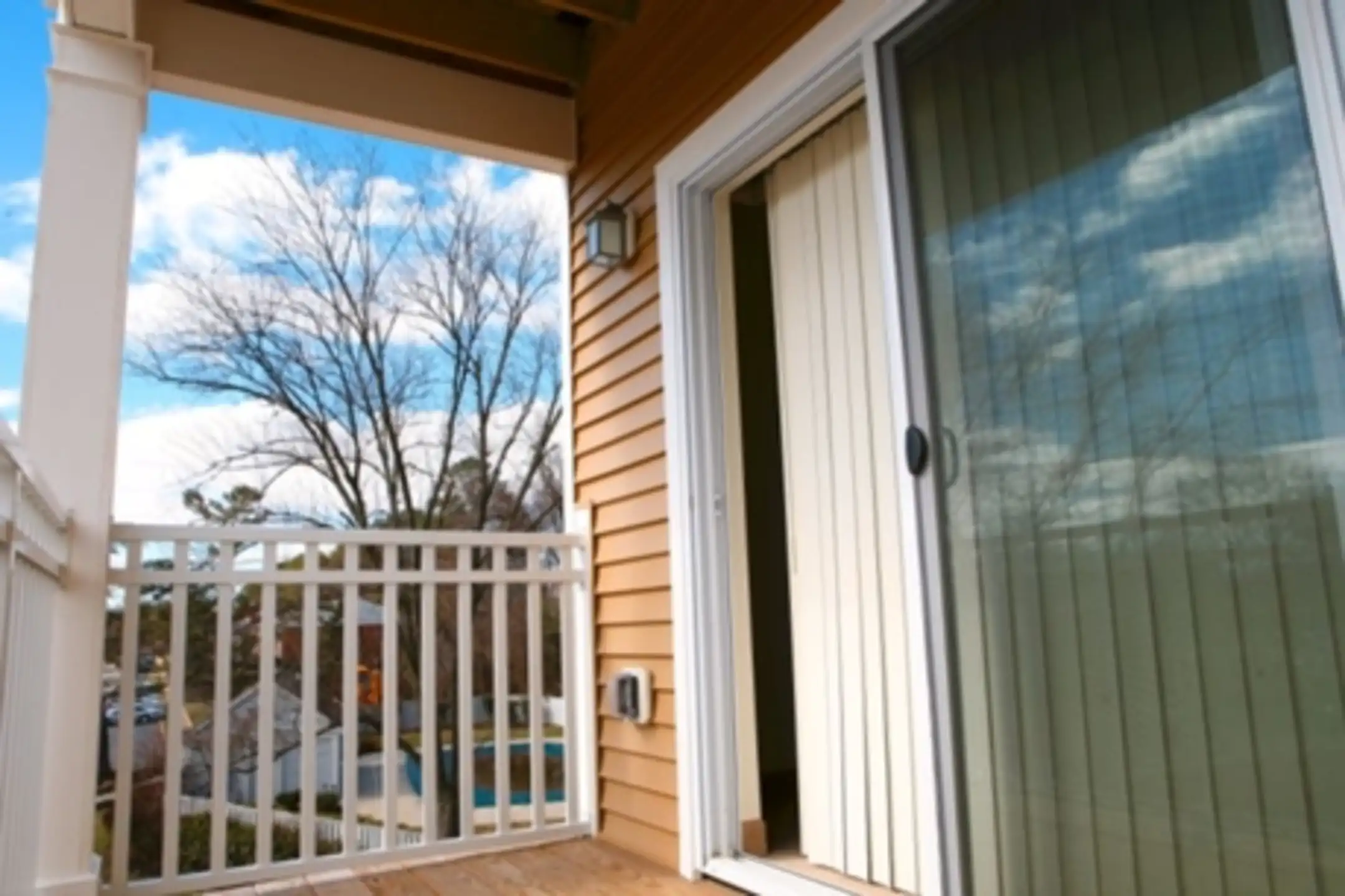 Patio / Deck - Marley Meadows Apartments - Glen Burnie, MD