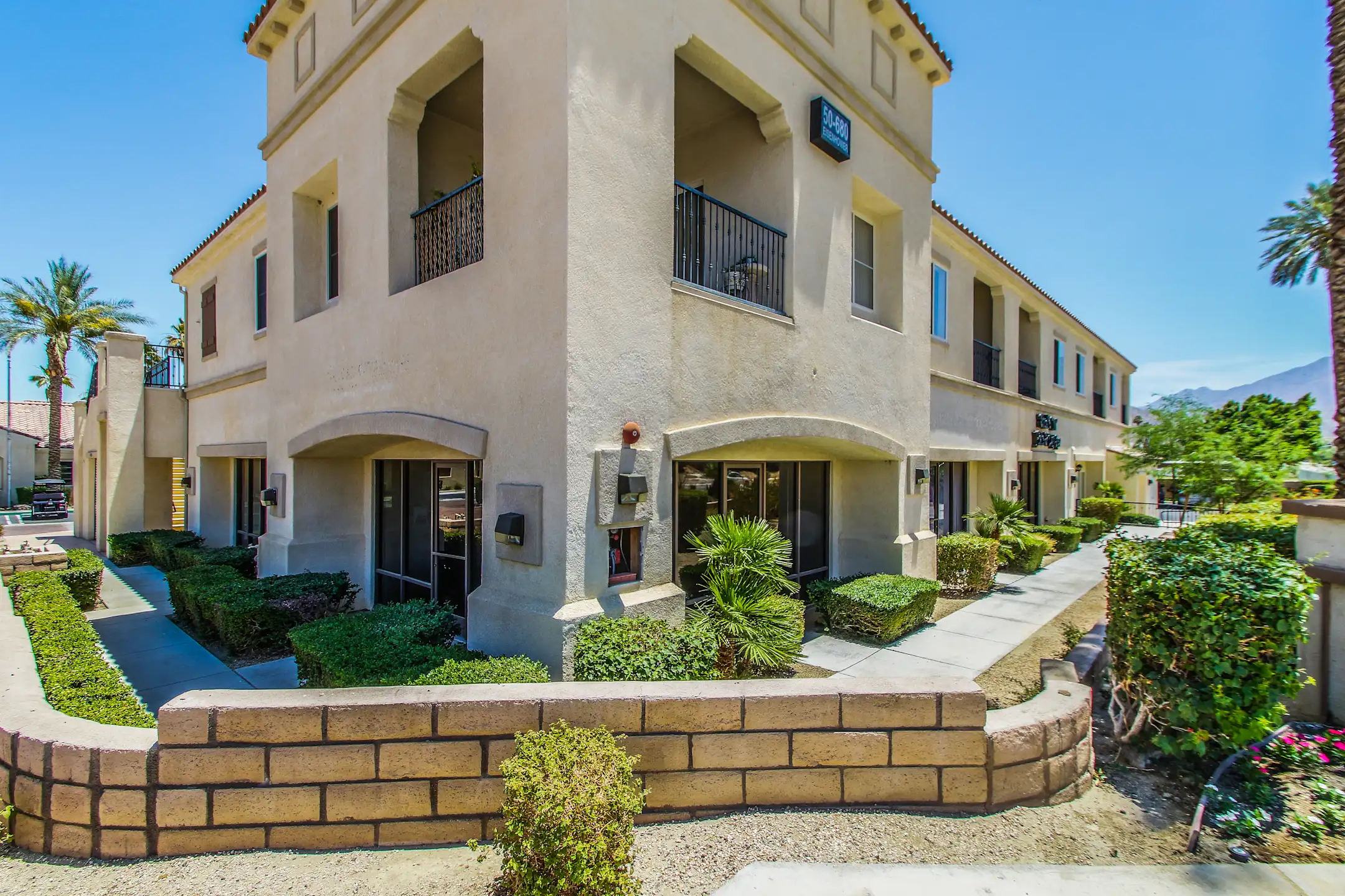 Silverhawk Apartment Homes at La Quinta 50660 Eisenhower Dr La