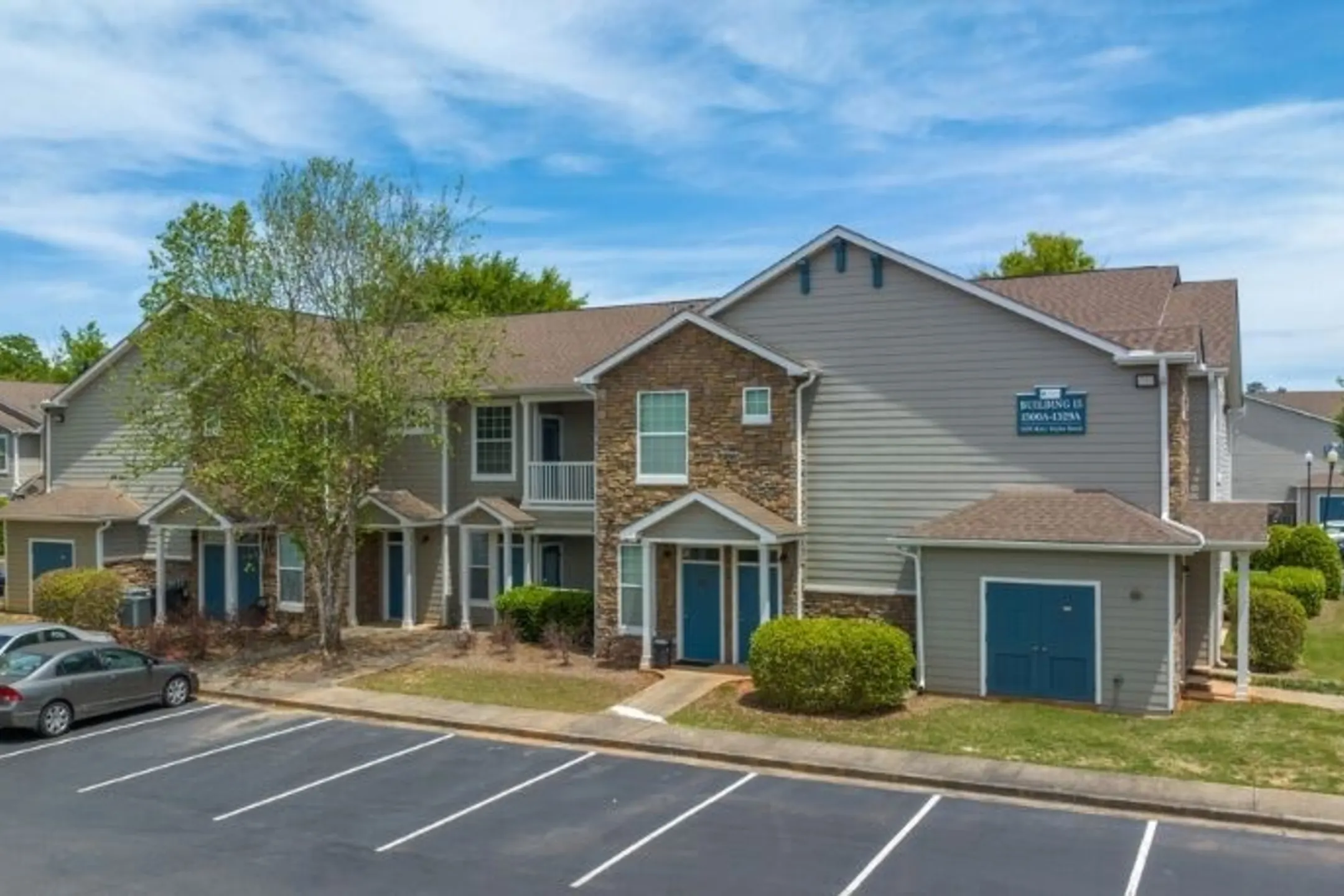 Somerset at Trussville Apartments - Birmingham, AL 35235