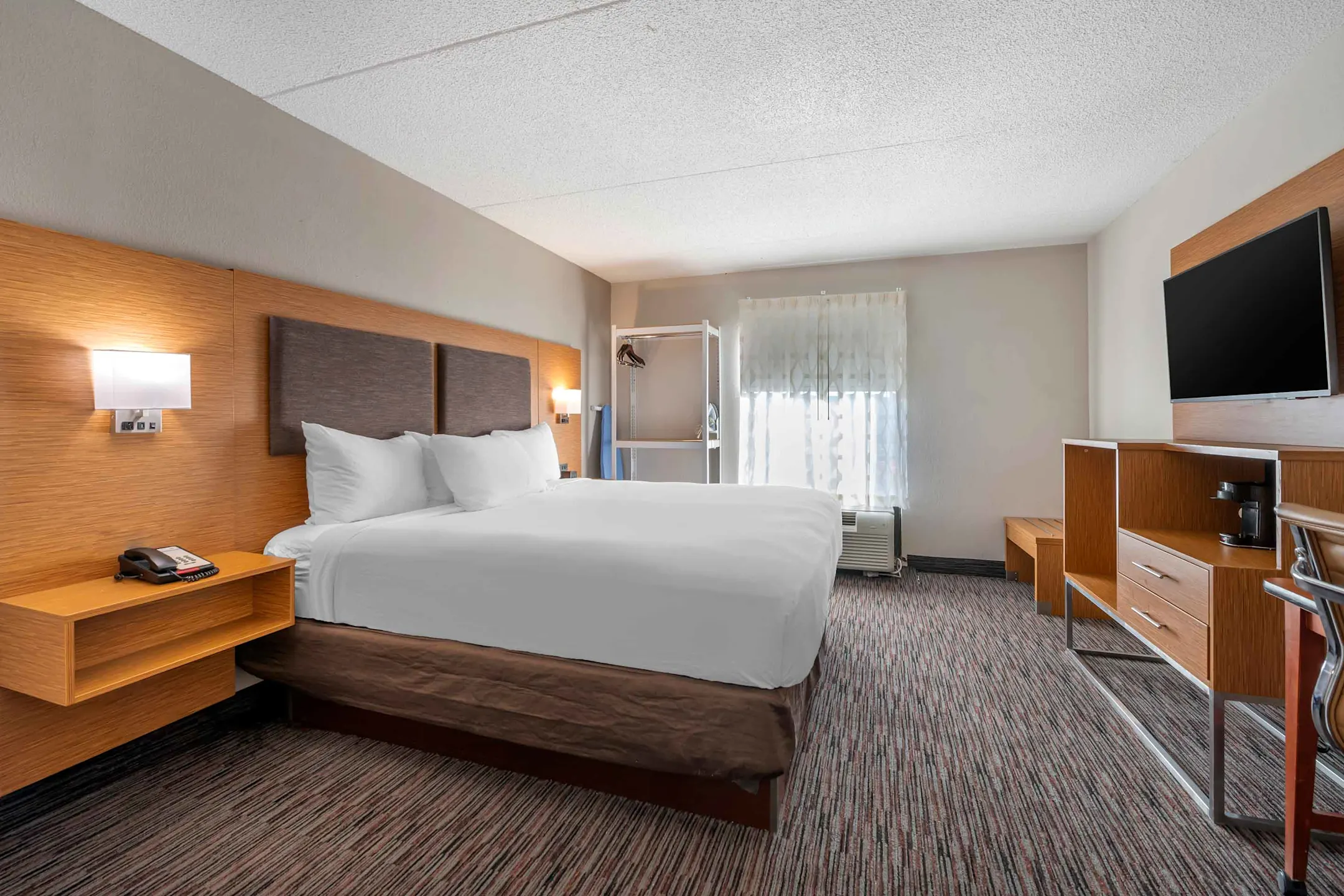 Furnished Studio Springfield Apartments Springfield, IL 62703