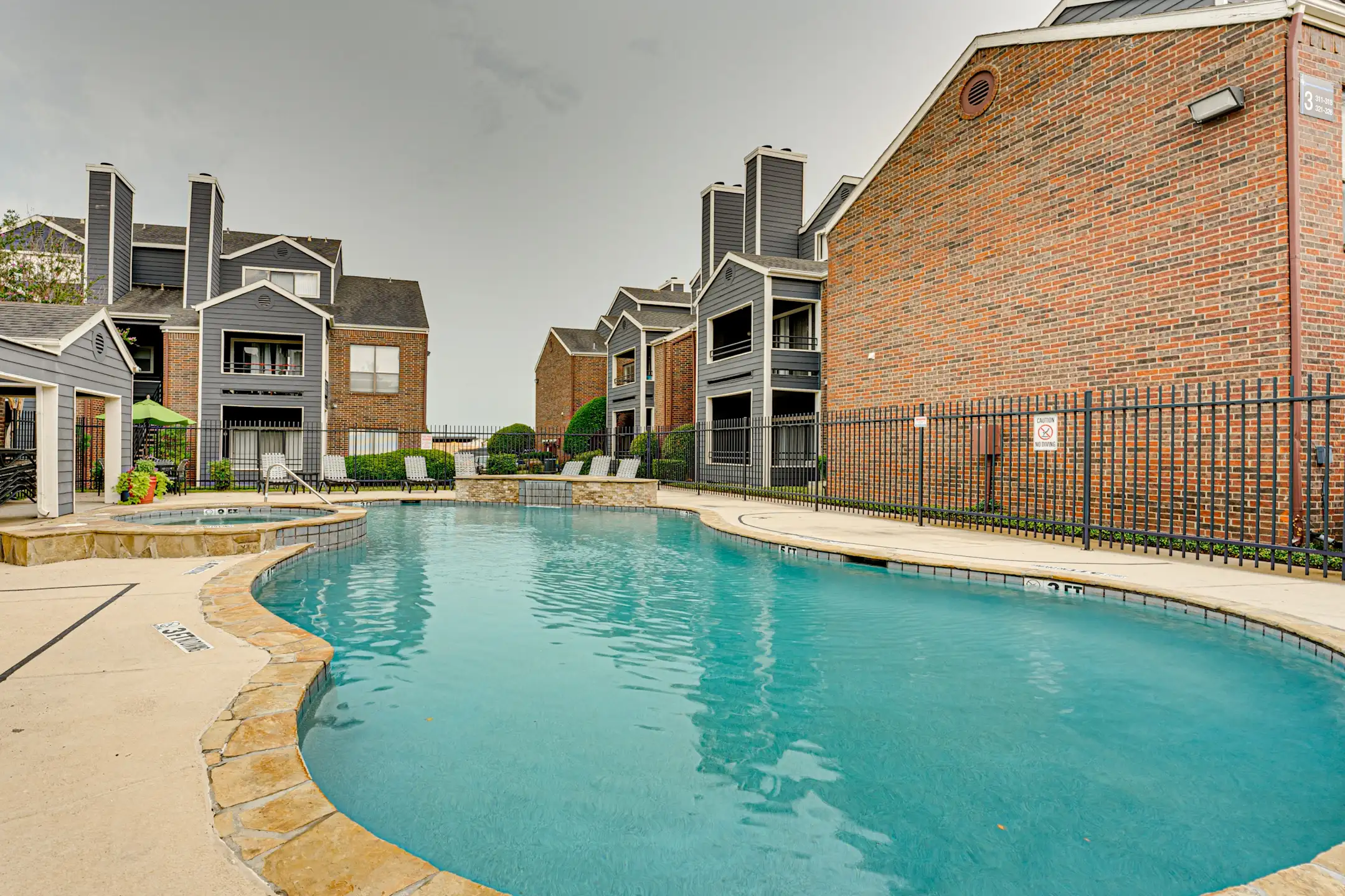 Wilson Crossing Apartments Cedar Hill, TX 75104