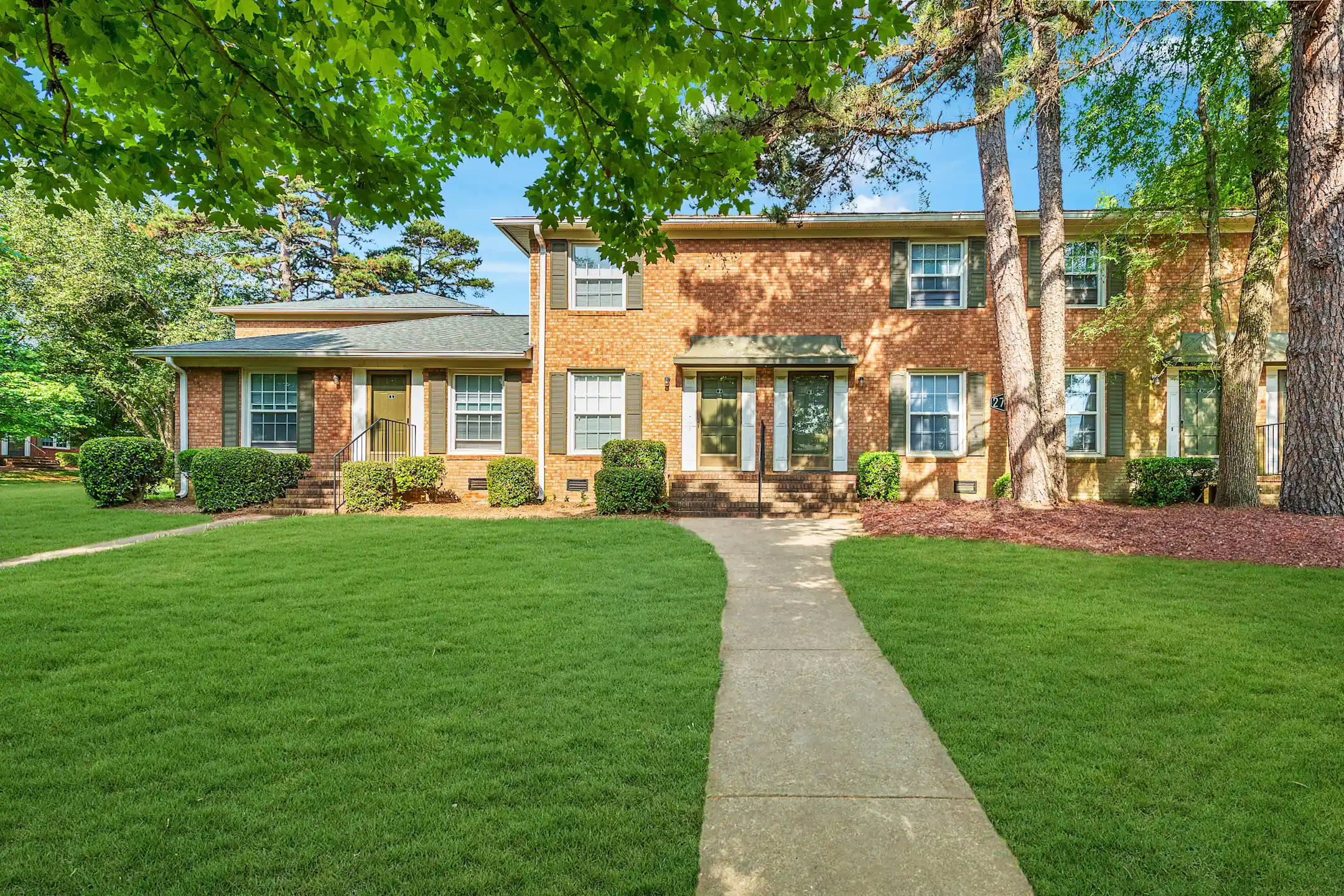 Bradford Commons Townhomes 1811 Lookout Lane 01 Charlotte, NC