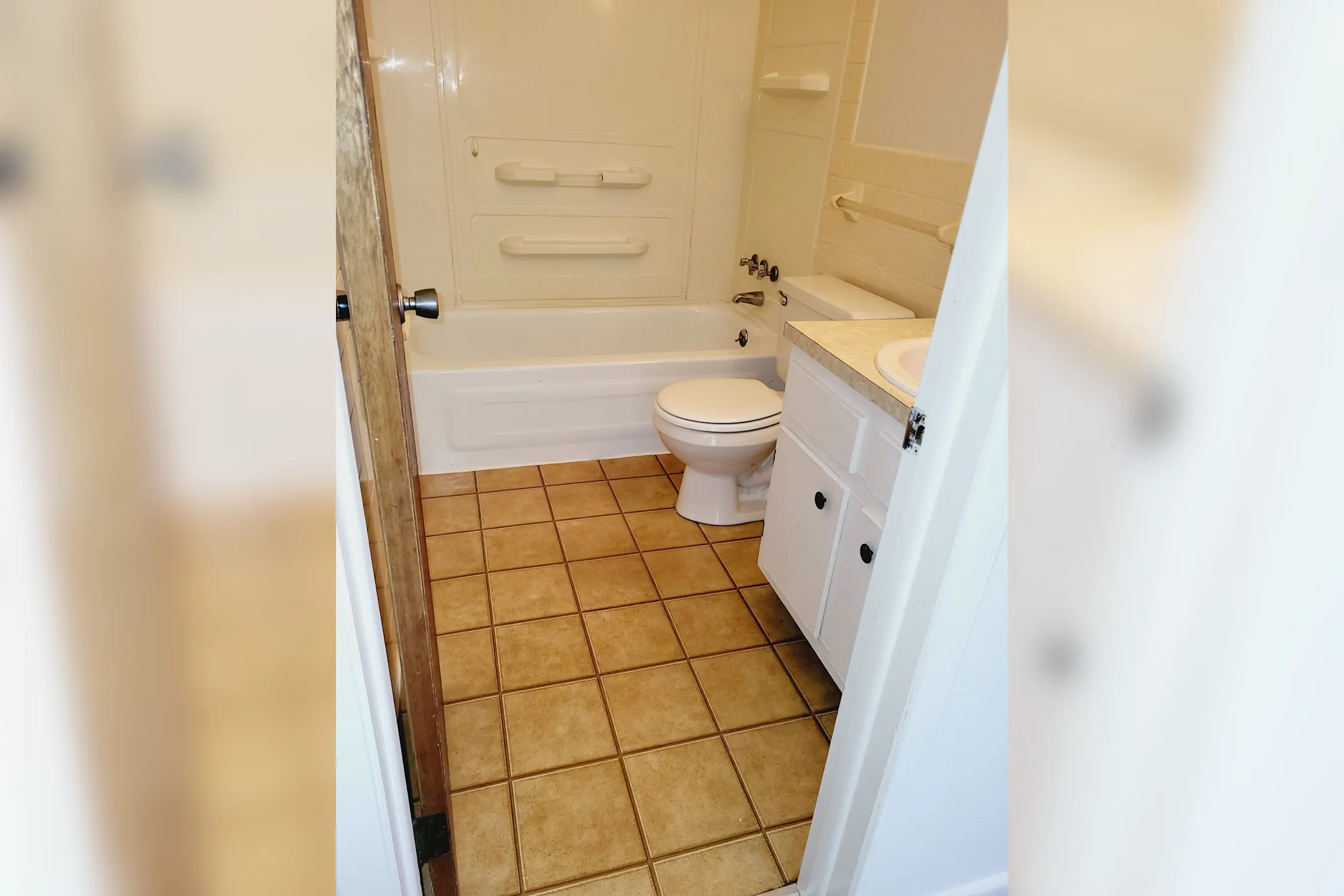 Holiday Terrace Apartments Keokuk, IA 52632