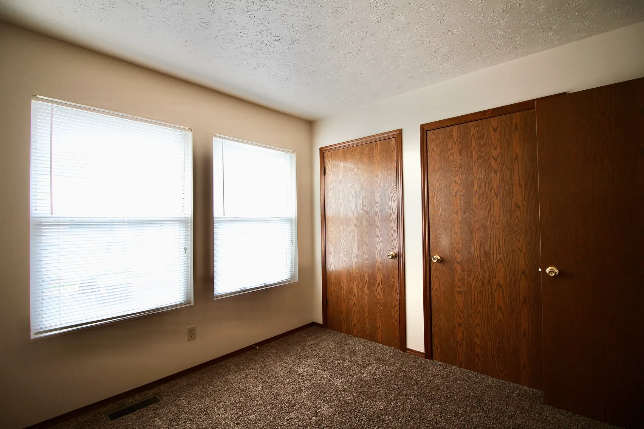 Bedroom - Northgate Apartments - Rochester, IN