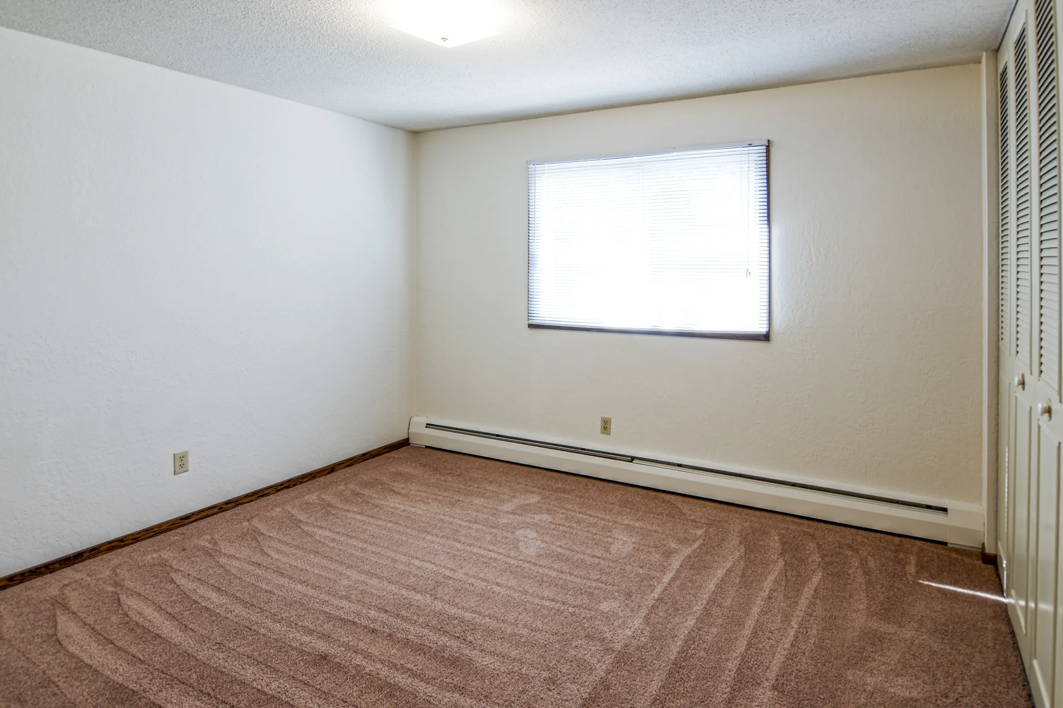 St. Cloud Terrace Apartments - Saint Cloud, MN 56301