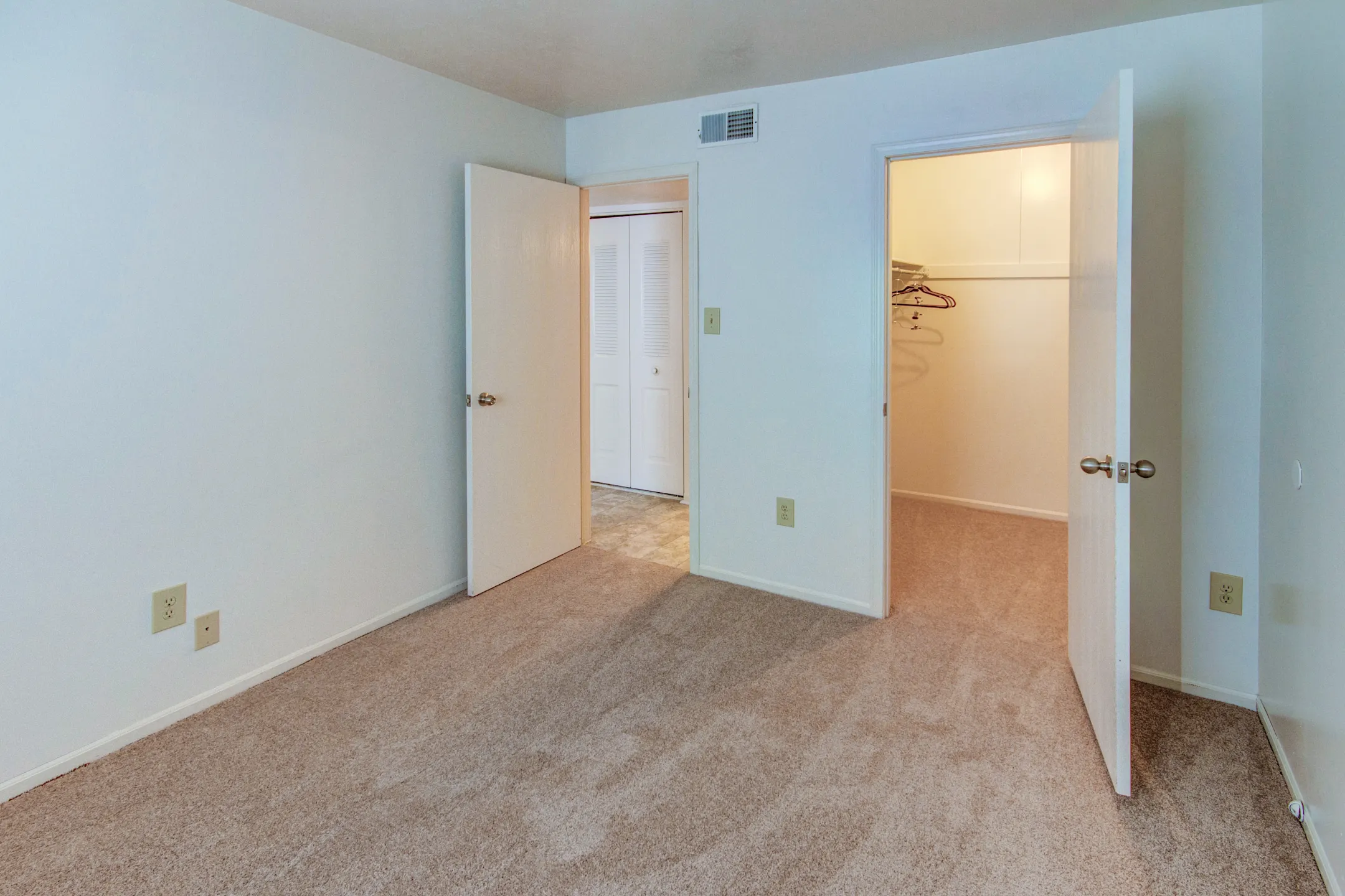 Twyckenham Apartments 3200 Quarry Dr Lafayette, IN Apartments for