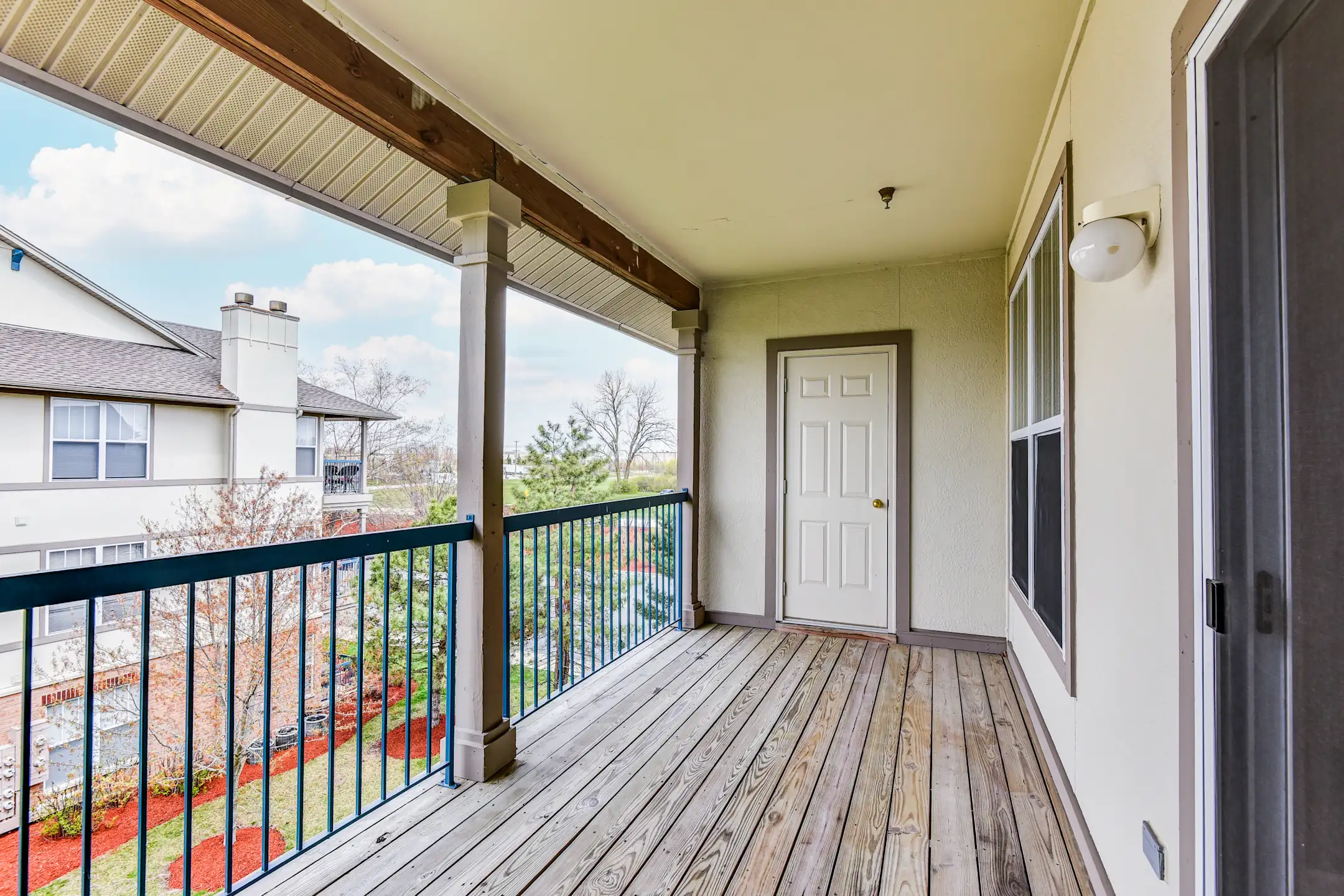 The Landings of Lake Zurich Apartments Lake Zurich, IL 60047