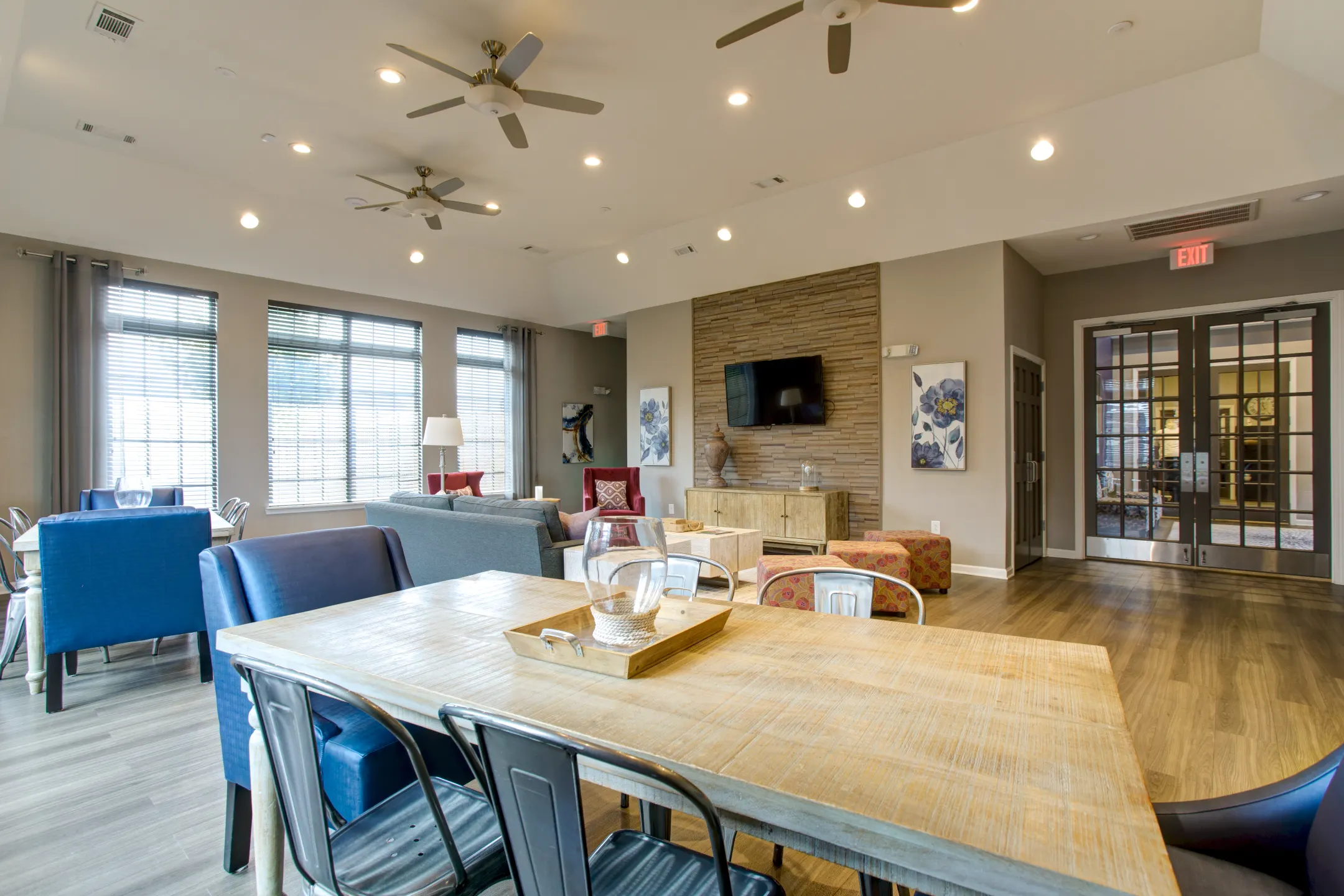 The Residences of Gallatin 199 Albright Farms Drive Gallatin, TN