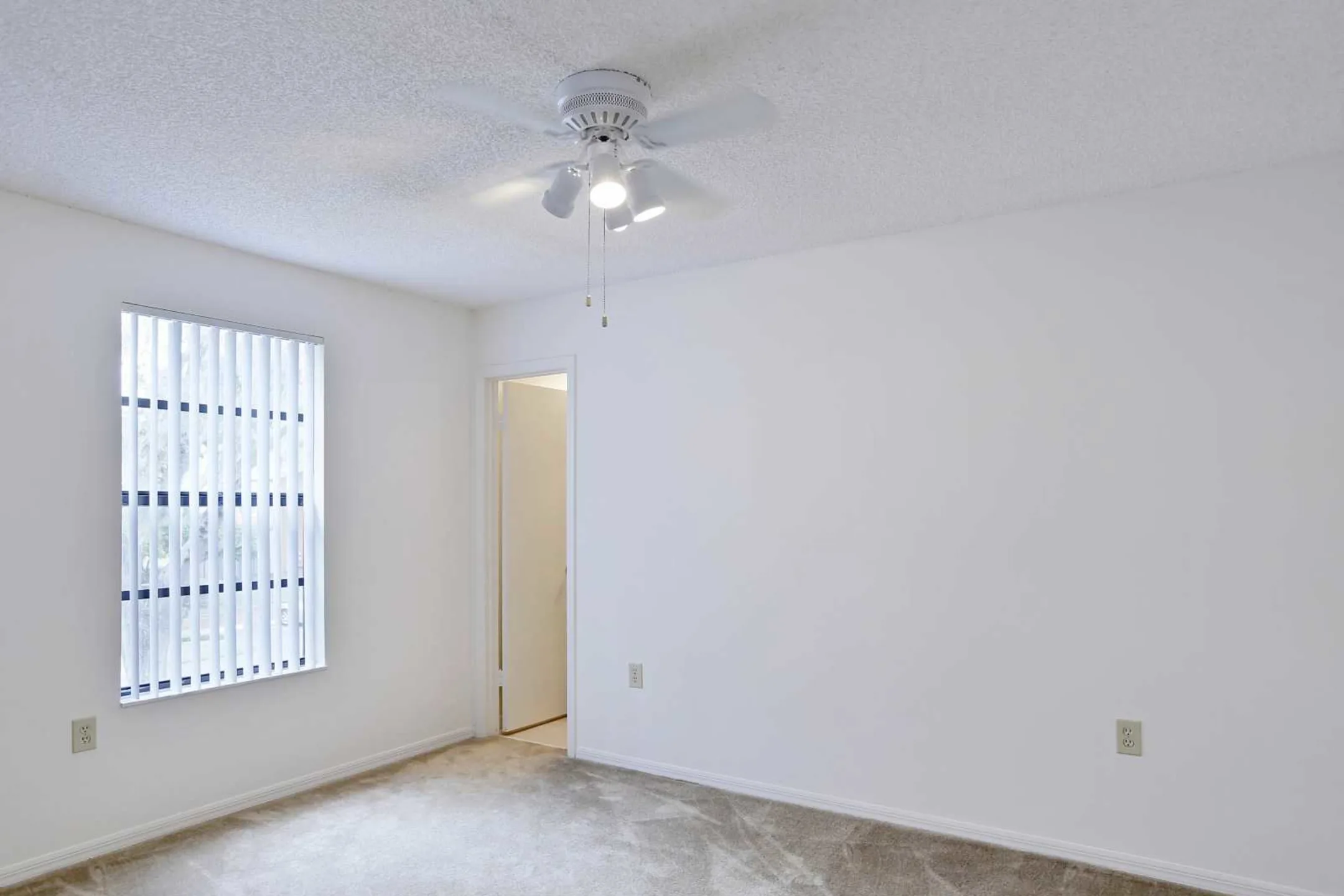 Living Room - Village Townhomes At Lake Orlando - Orlando, FL