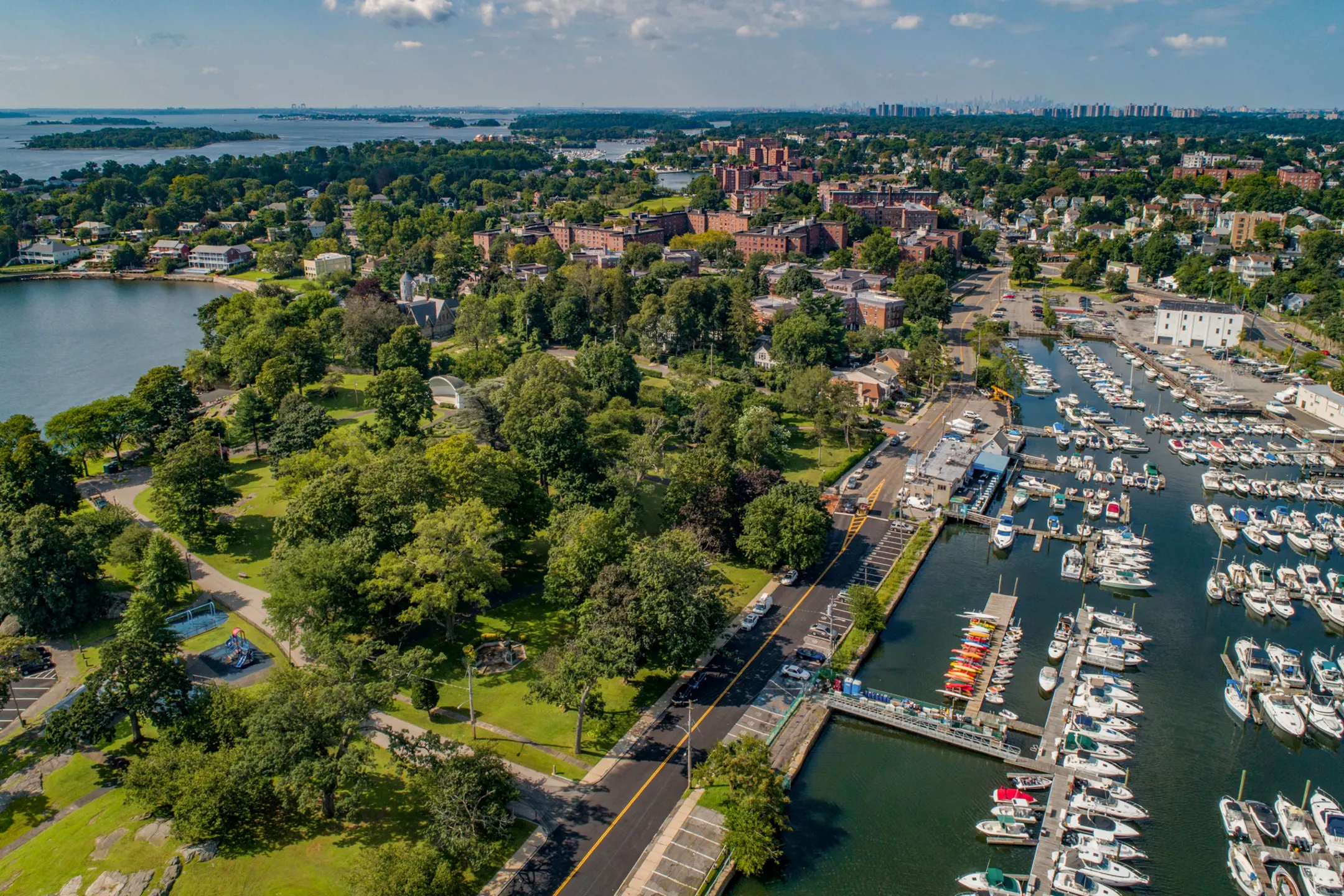 Harbor House 3 Davenport Ave New Rochelle, NY Apartments for Rent