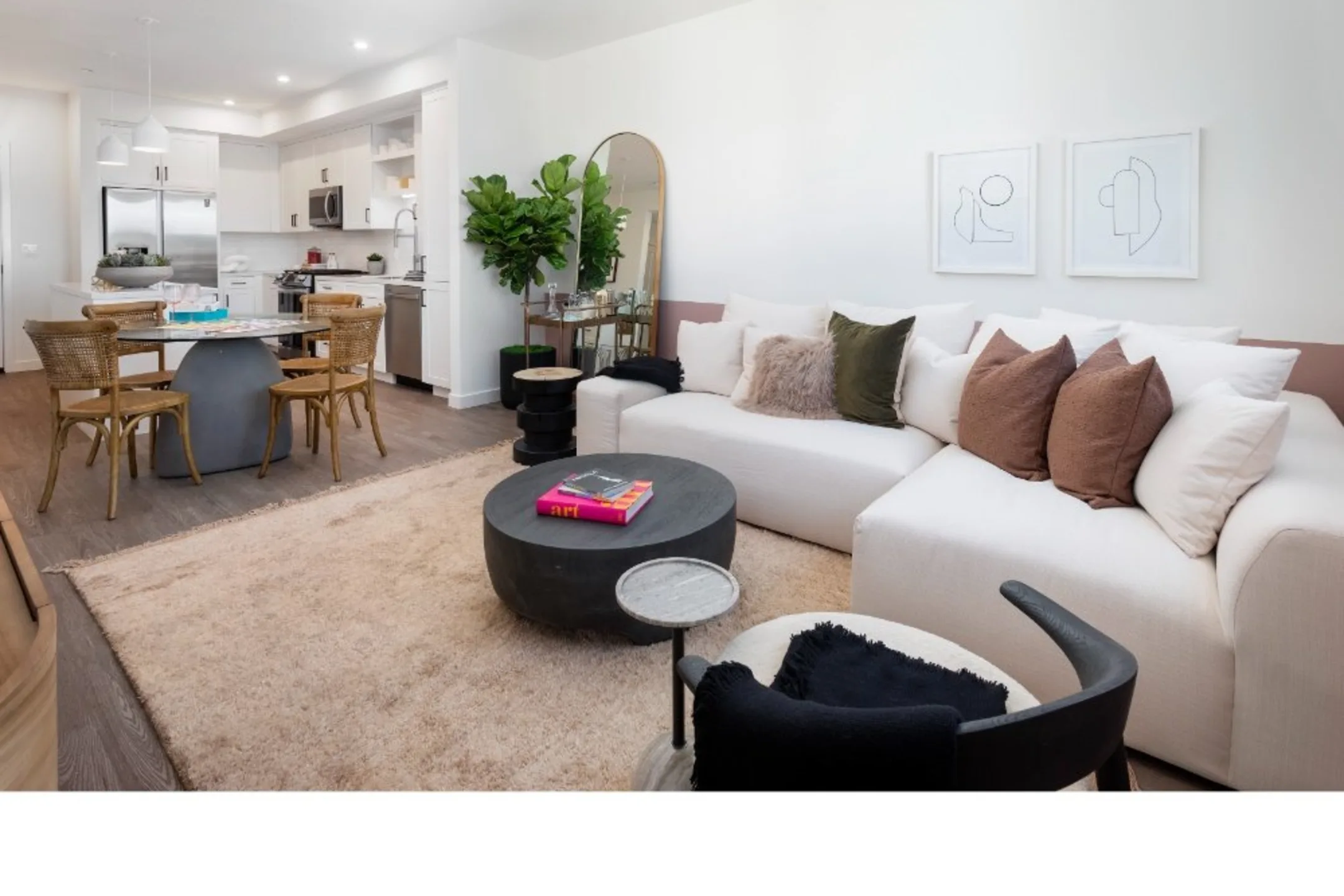 Living Room - Alexan NoHo West - North Hollywood, CA