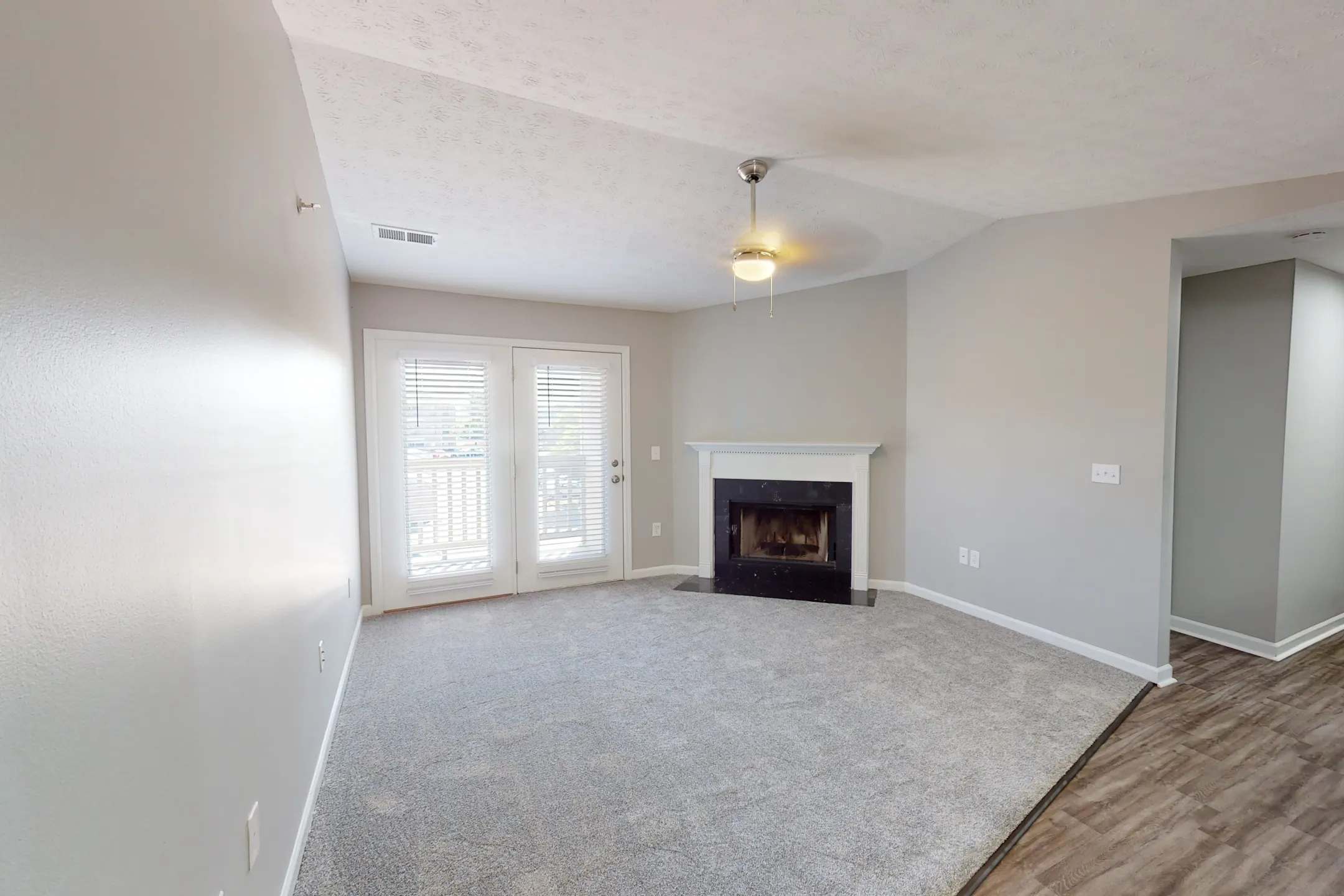 Burlington Oaks Apartments Burlington, KY 41005