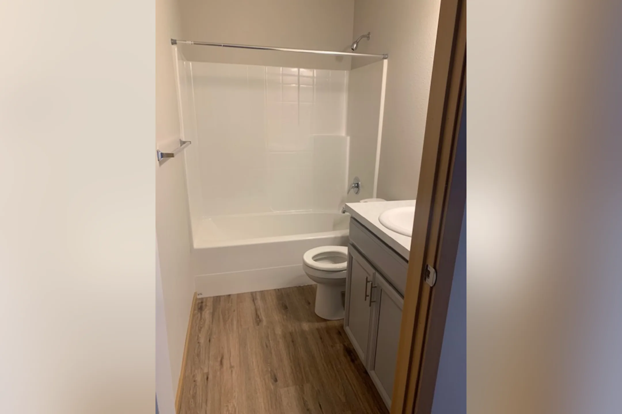 Whitney Lane Apartments 14007 A Street South Parkland, WA