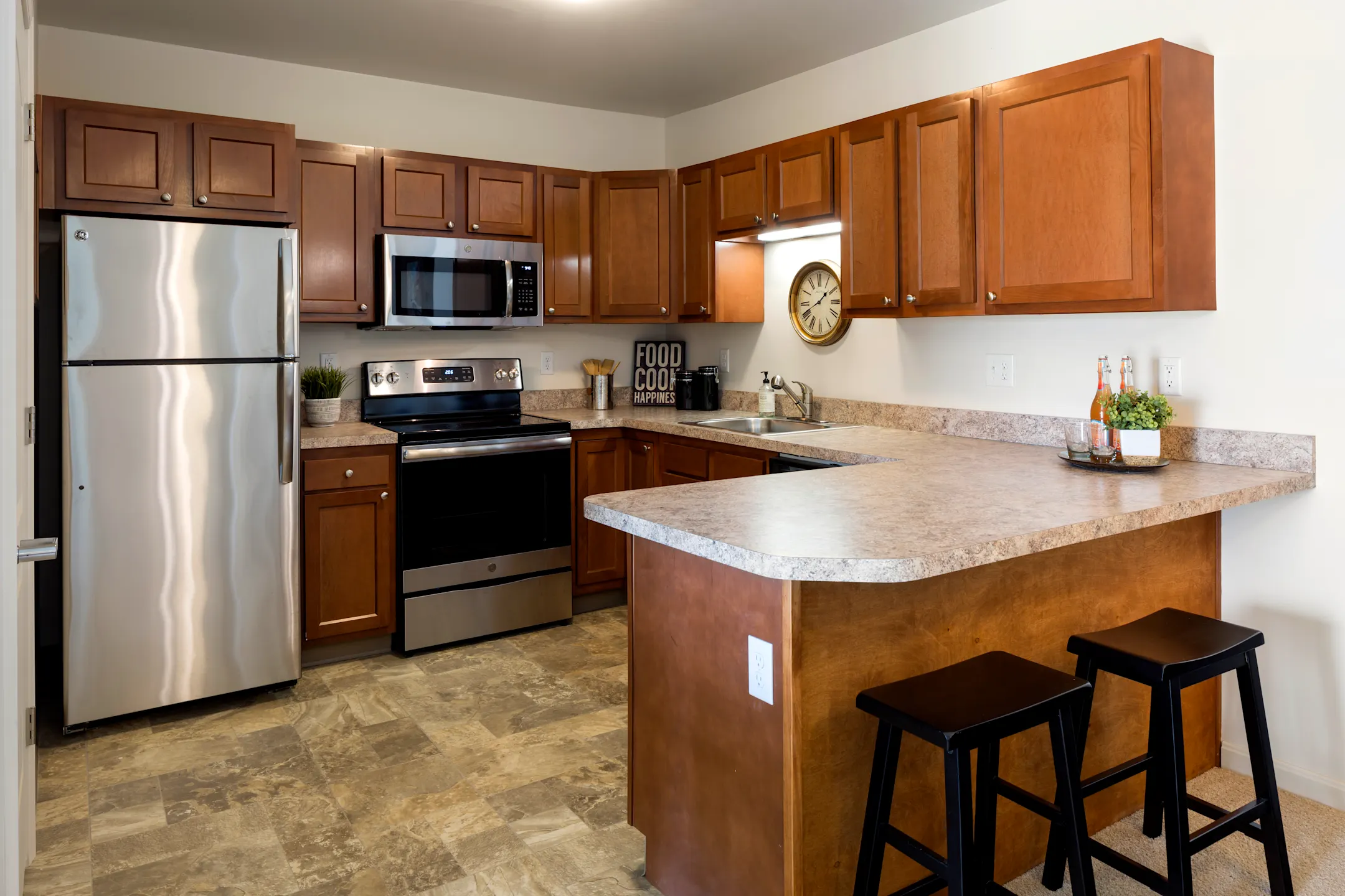 Fieldchase Senior Apartments 6350 Todd Farm Lane Loveland, OH