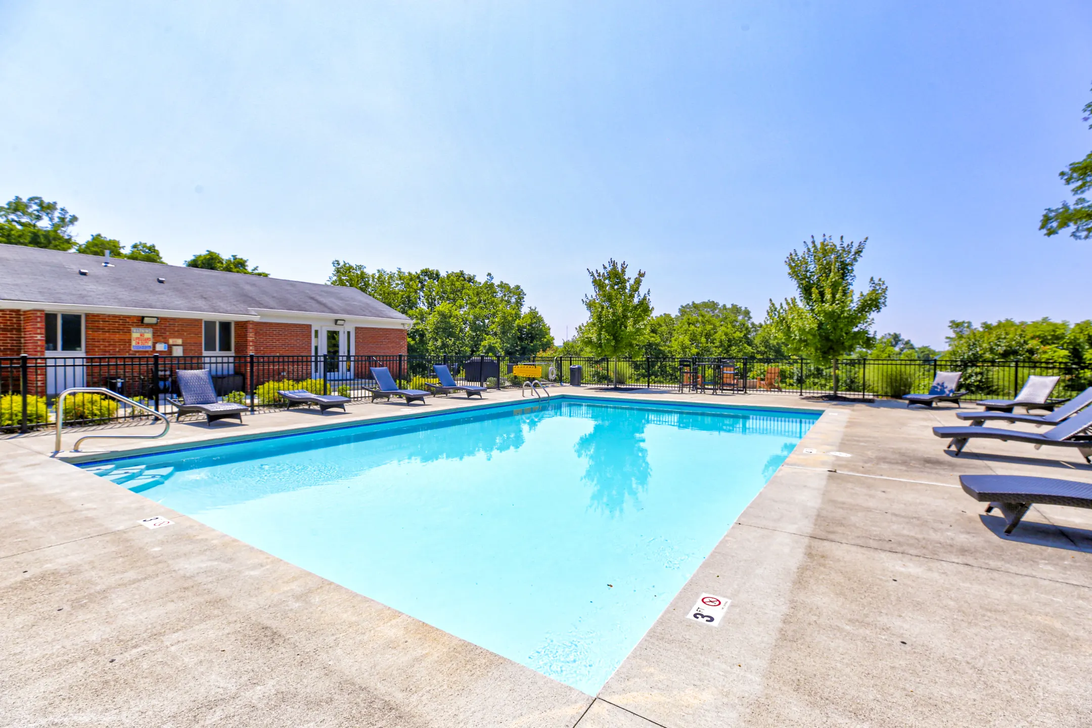 Pool - River Bend Apartments - Cincinnati, OH
