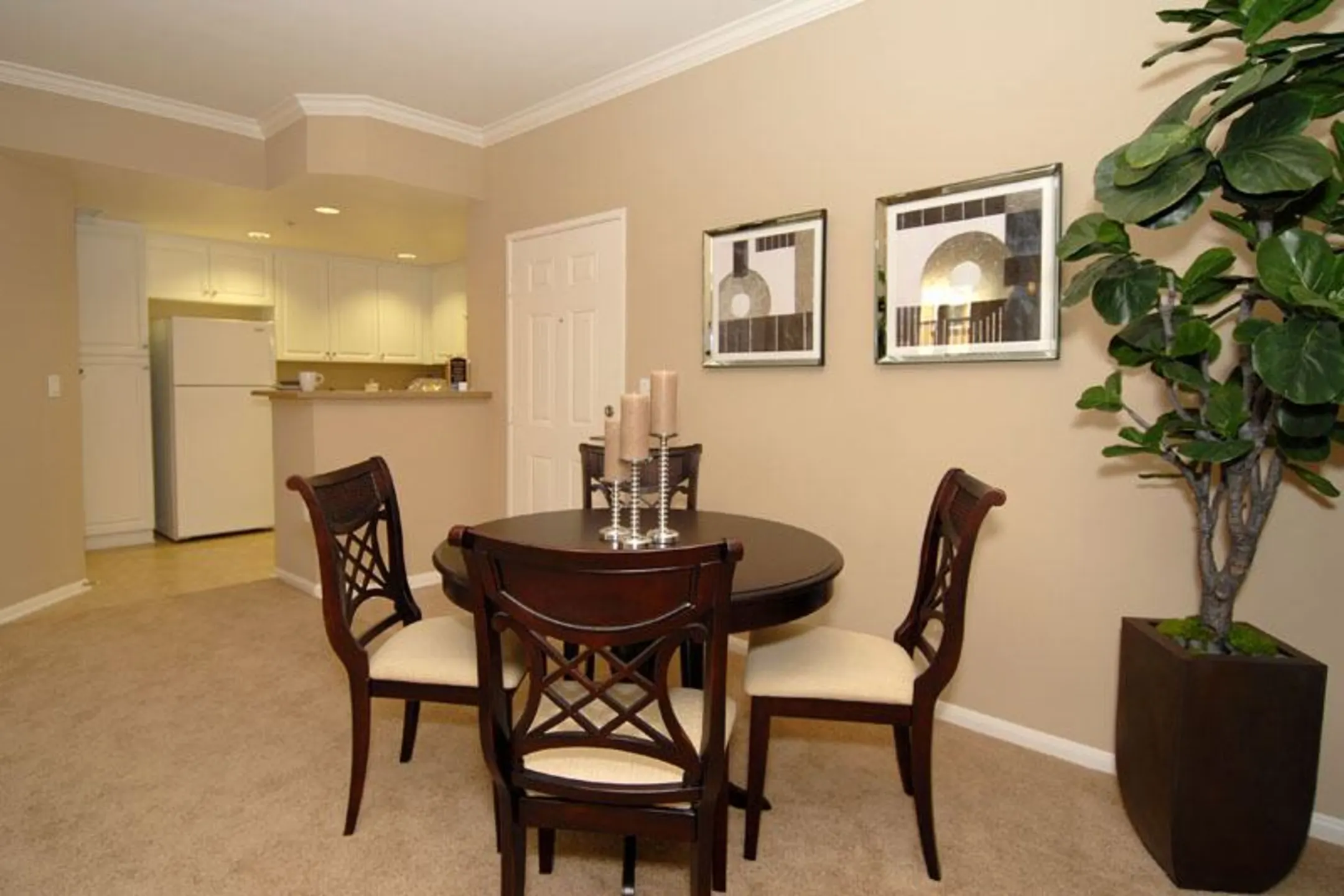 Dining Room - College Park Apartment Homes - Upland, CA