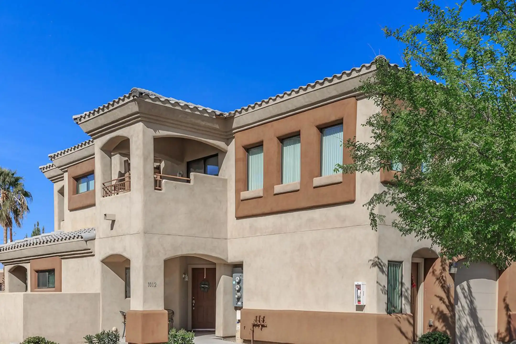 Sereno Townhomes Glendale, AZ 85302