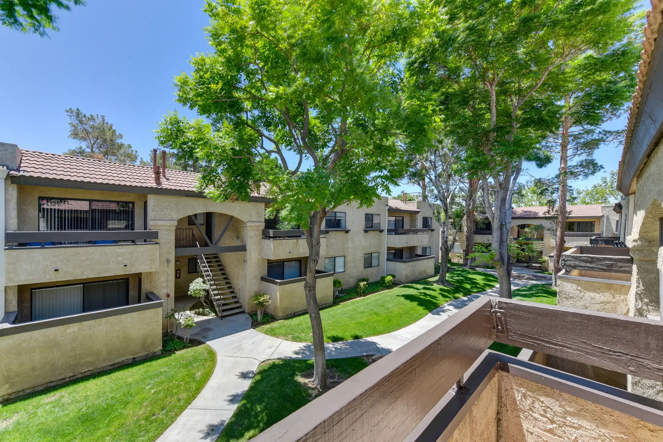 Park West Village Apartments Lancaster, CA 93536