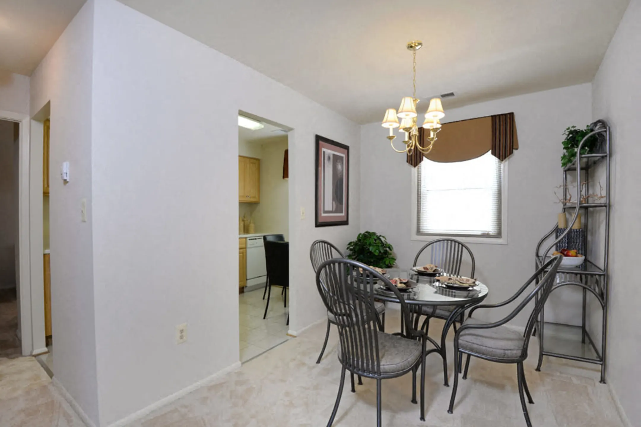 Rockdale Gardens Apartments 3601 Yennar Ln Windsor Mill, MD