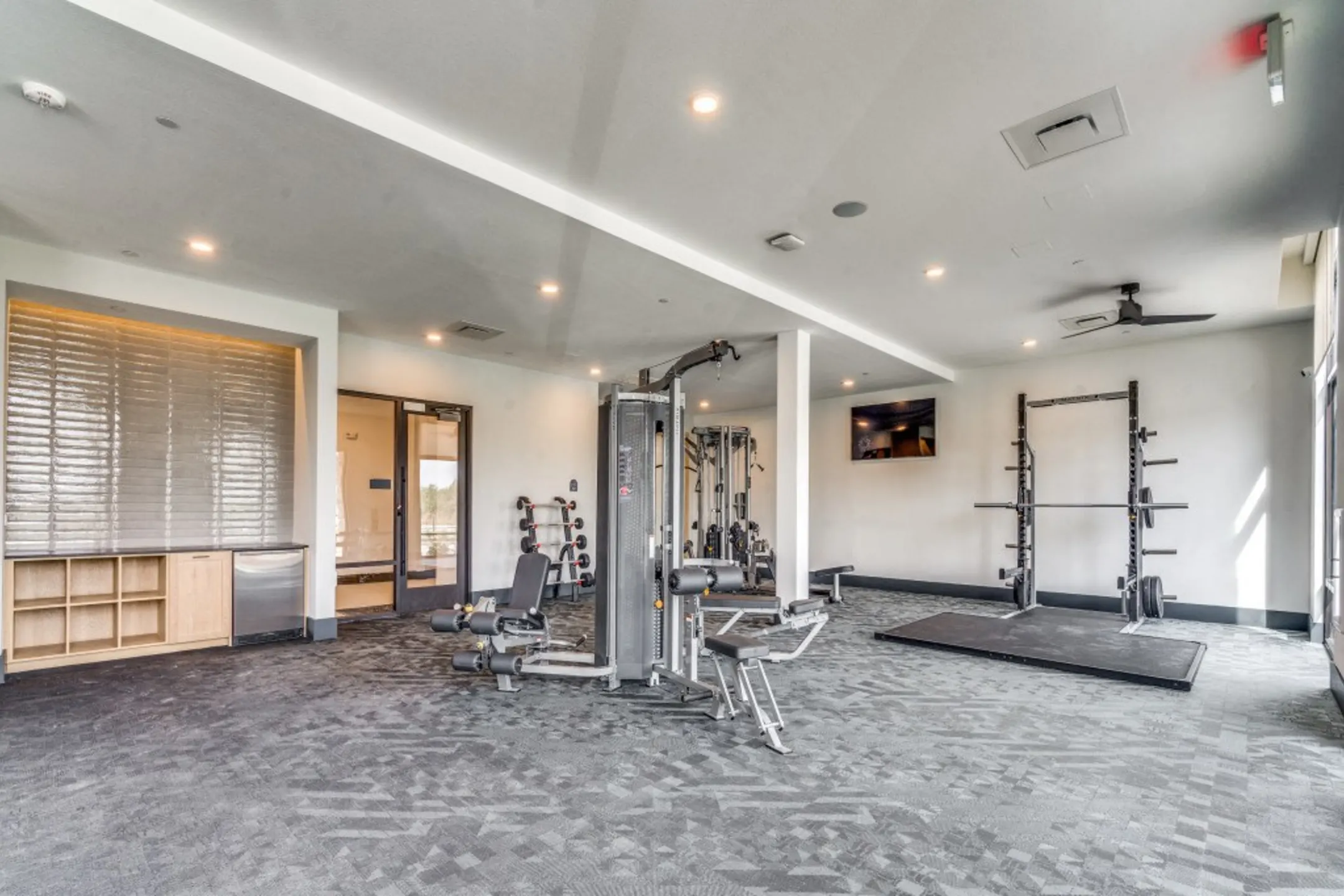 Fitness Weight Room - Jefferson Cove - Grand Prairie, TX