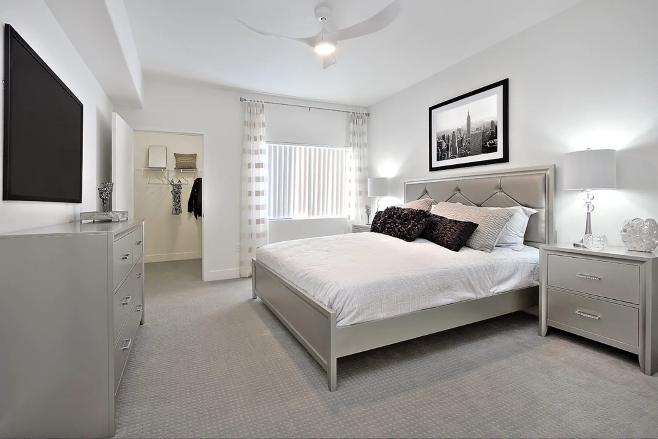 Bedroom - 2One5 Apartment Homes - Las Vegas, NV