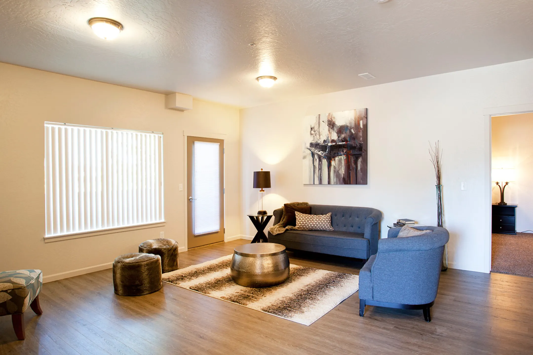 Living Room - Legacy Villas Apartments - Liberty Lake, WA