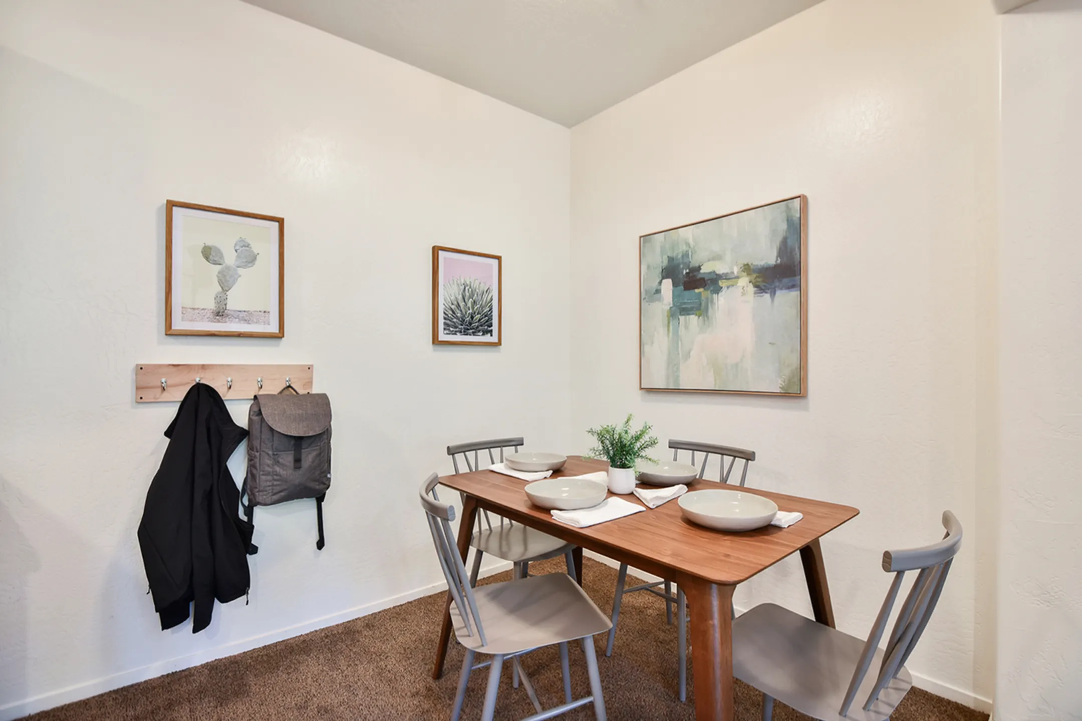 Dining Room - The Ridge At Clear Creek - Flagstaff, AZ