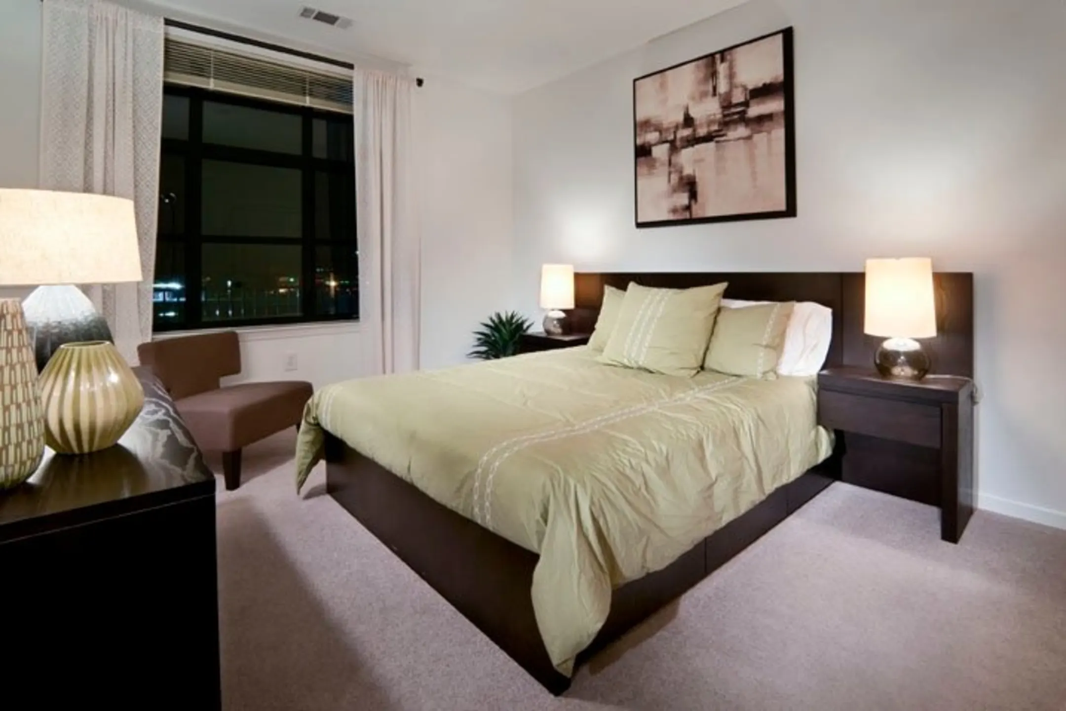 Bedroom - The Sheffield Englewood - Englewood, NJ