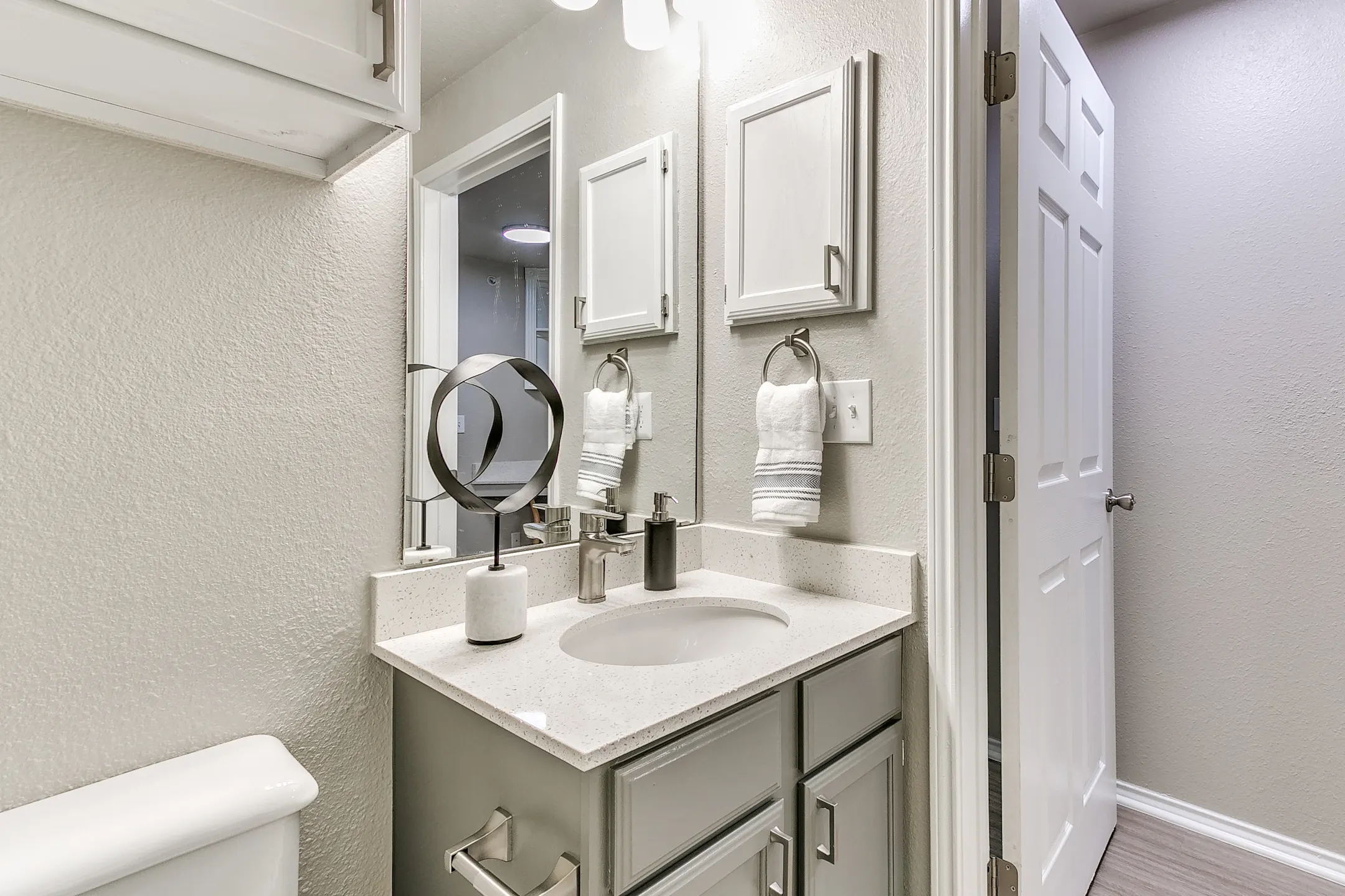 Bathroom - Stonehaven Villas - Tulsa, OK