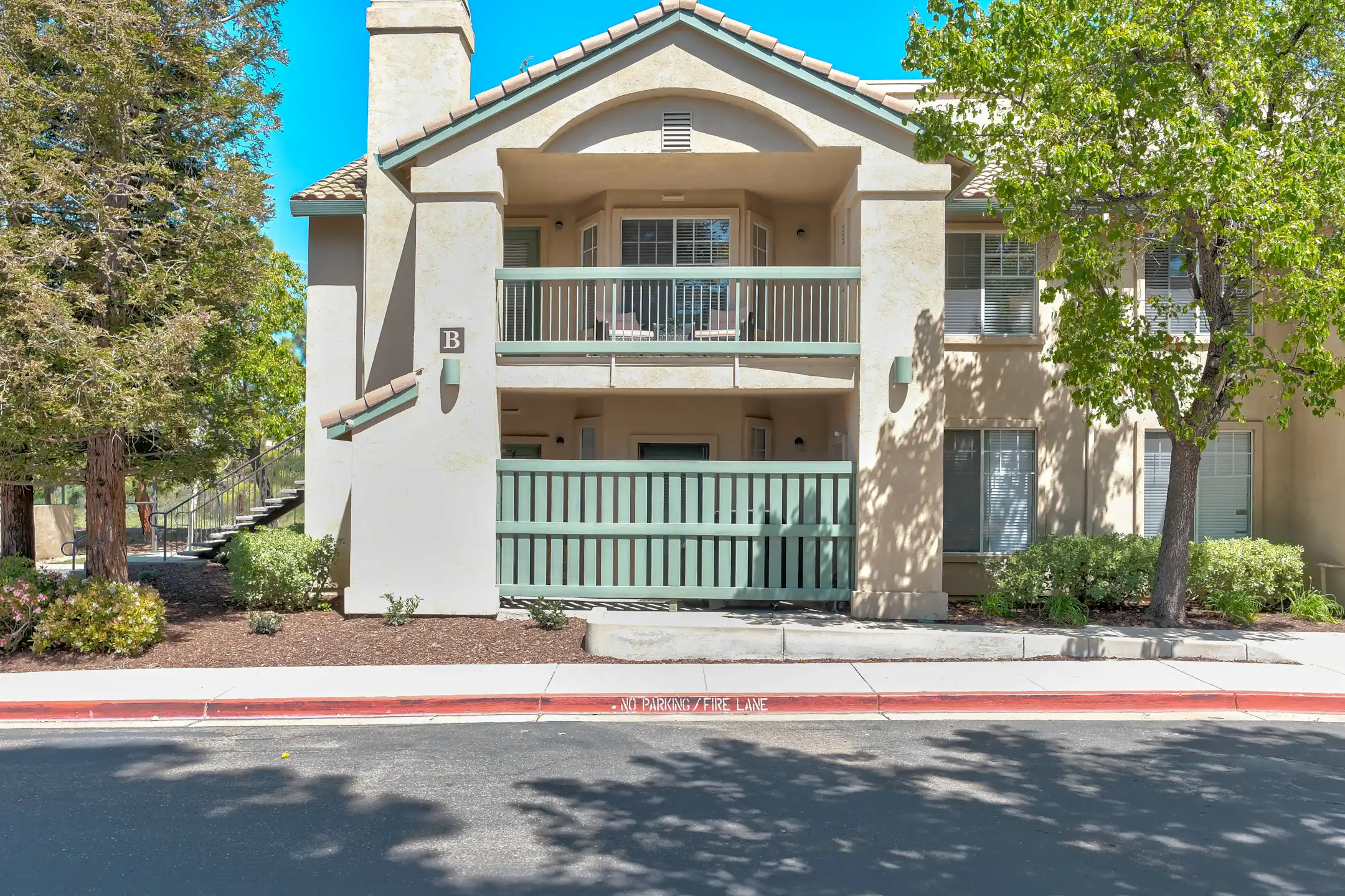 Hillcrest View Apartments Antioch, CA 94531