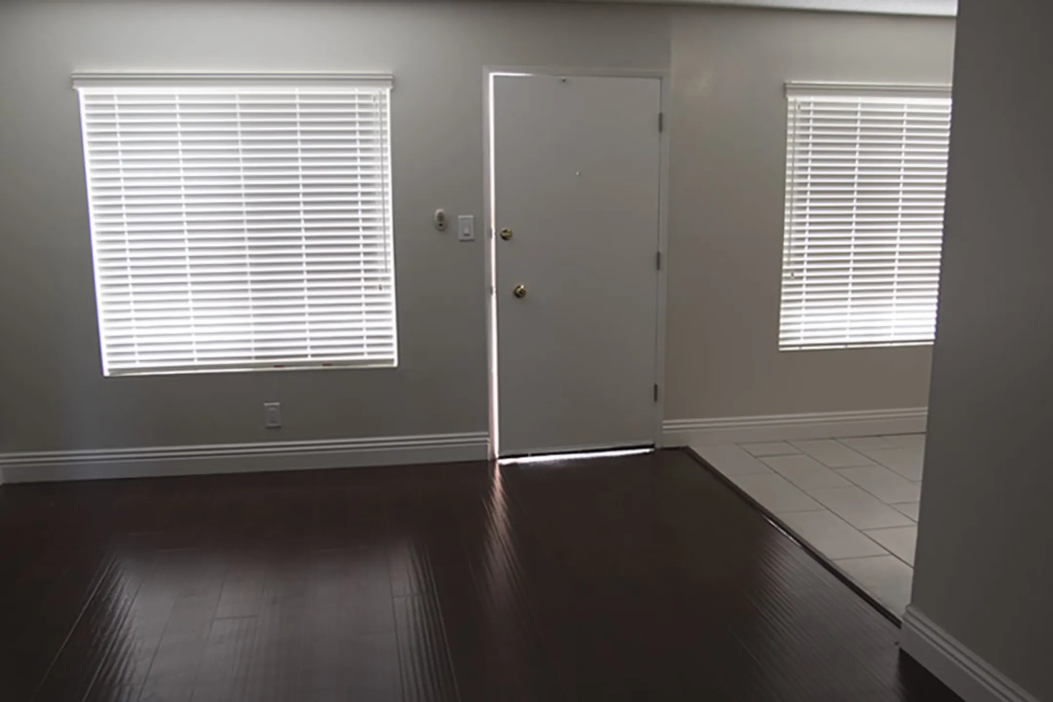 Living Room - The Heights - Long Beach, CA
