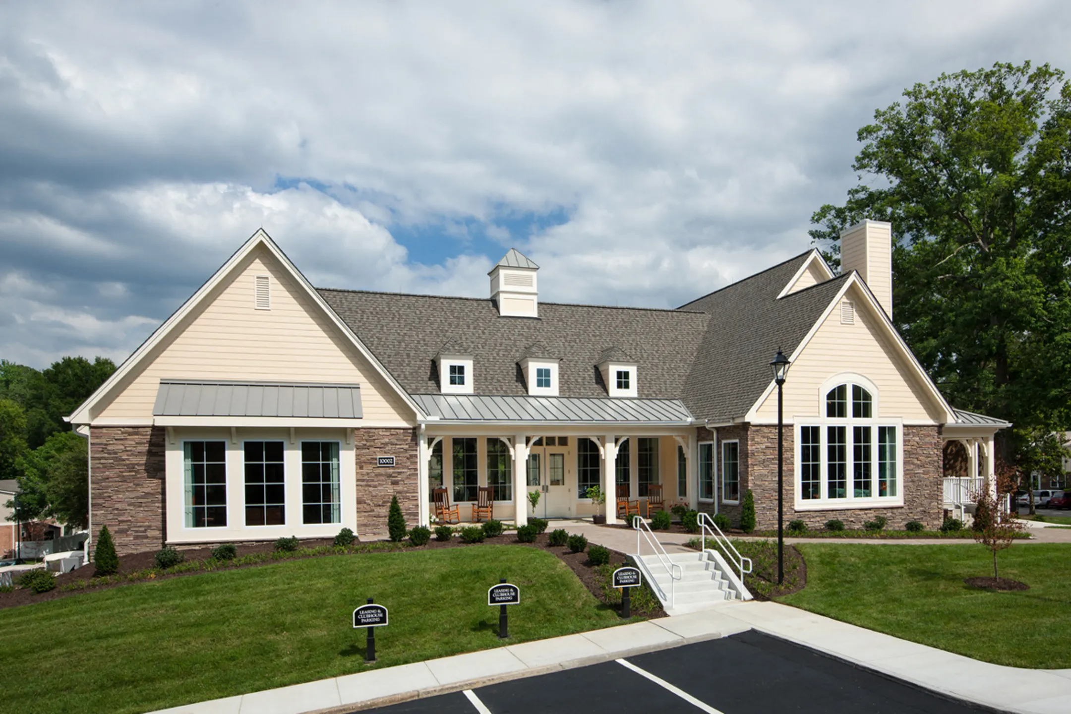 Kings Crossing 10002 Castile Ct Henrico, VA Apartments for Rent Rent.