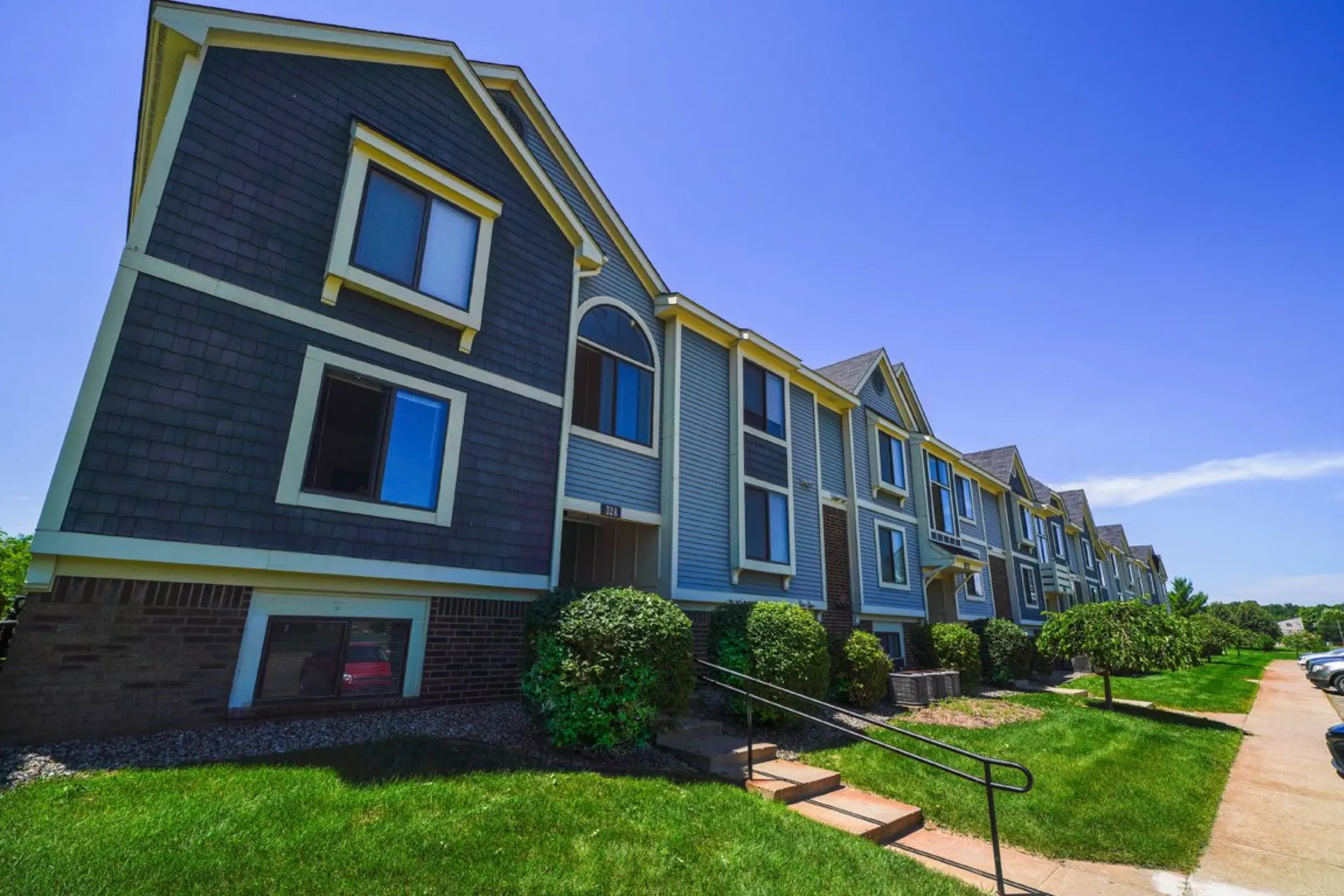 Pine Knoll Apartments 115 Pine Knoll Dr Battle Creek, MI Apartments