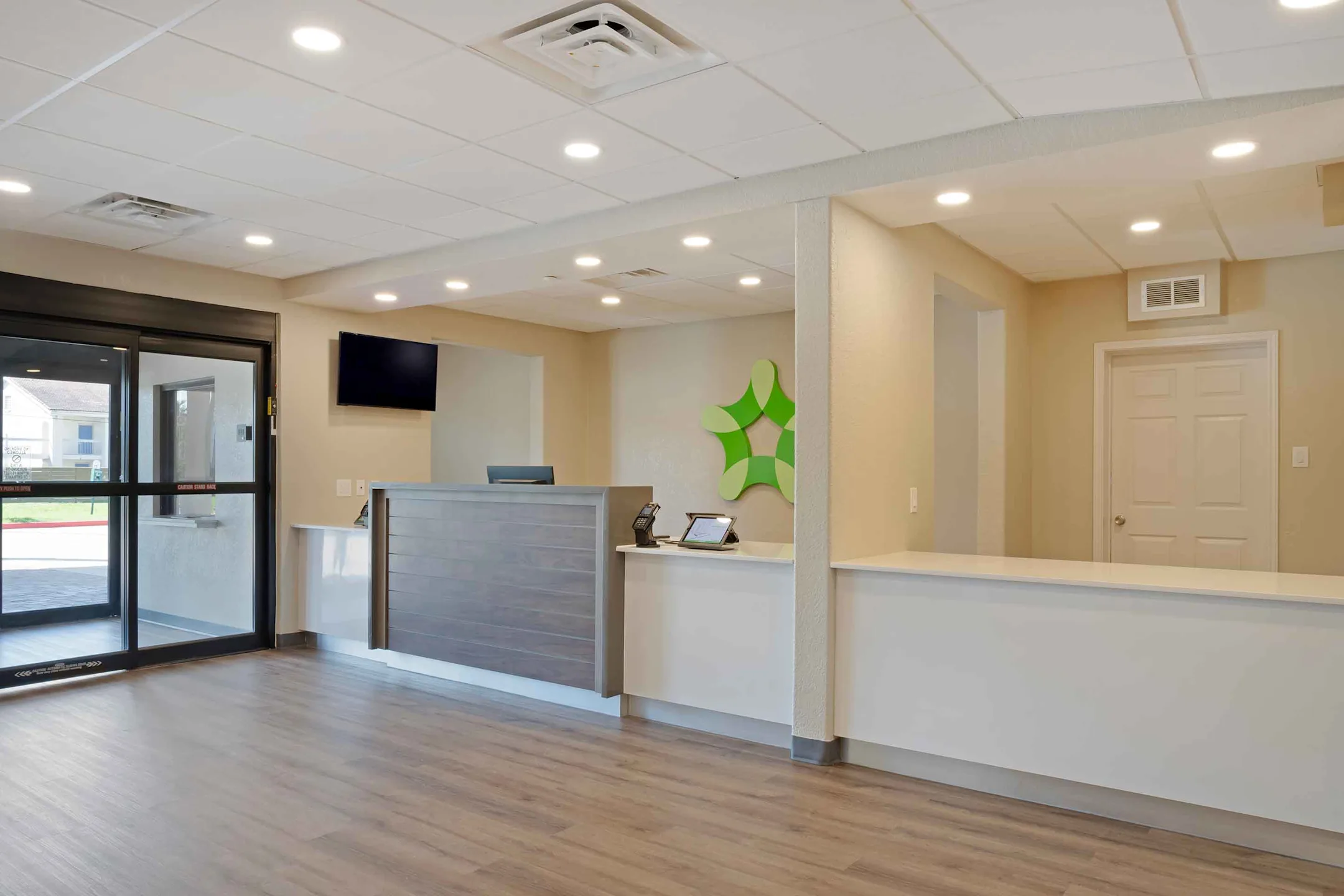 Furnished Studio Baytown Apartments Baytown, TX 77521