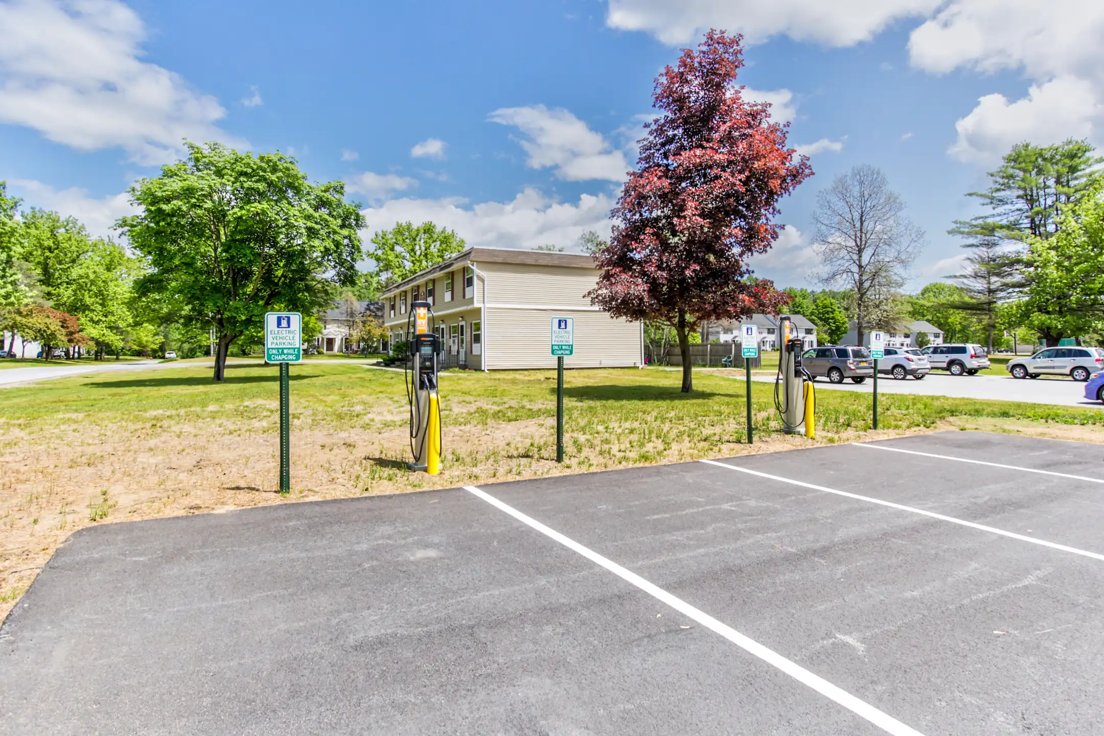 English Village Apartments 1 Jennifer Dr Gansevoort, NY Apartments for Rent Rent.