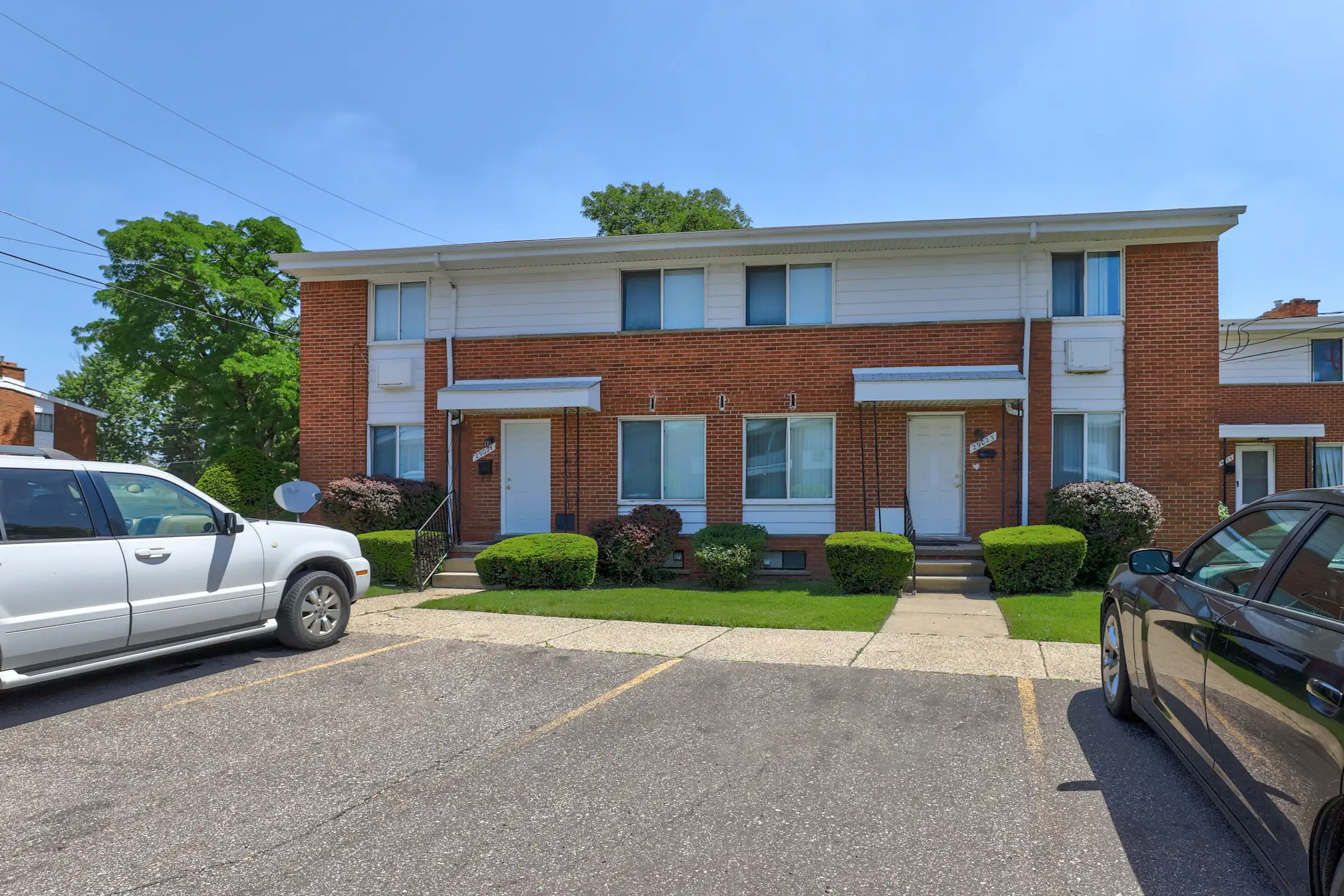 Lorraine Manor Apartments Warren, MI 48093