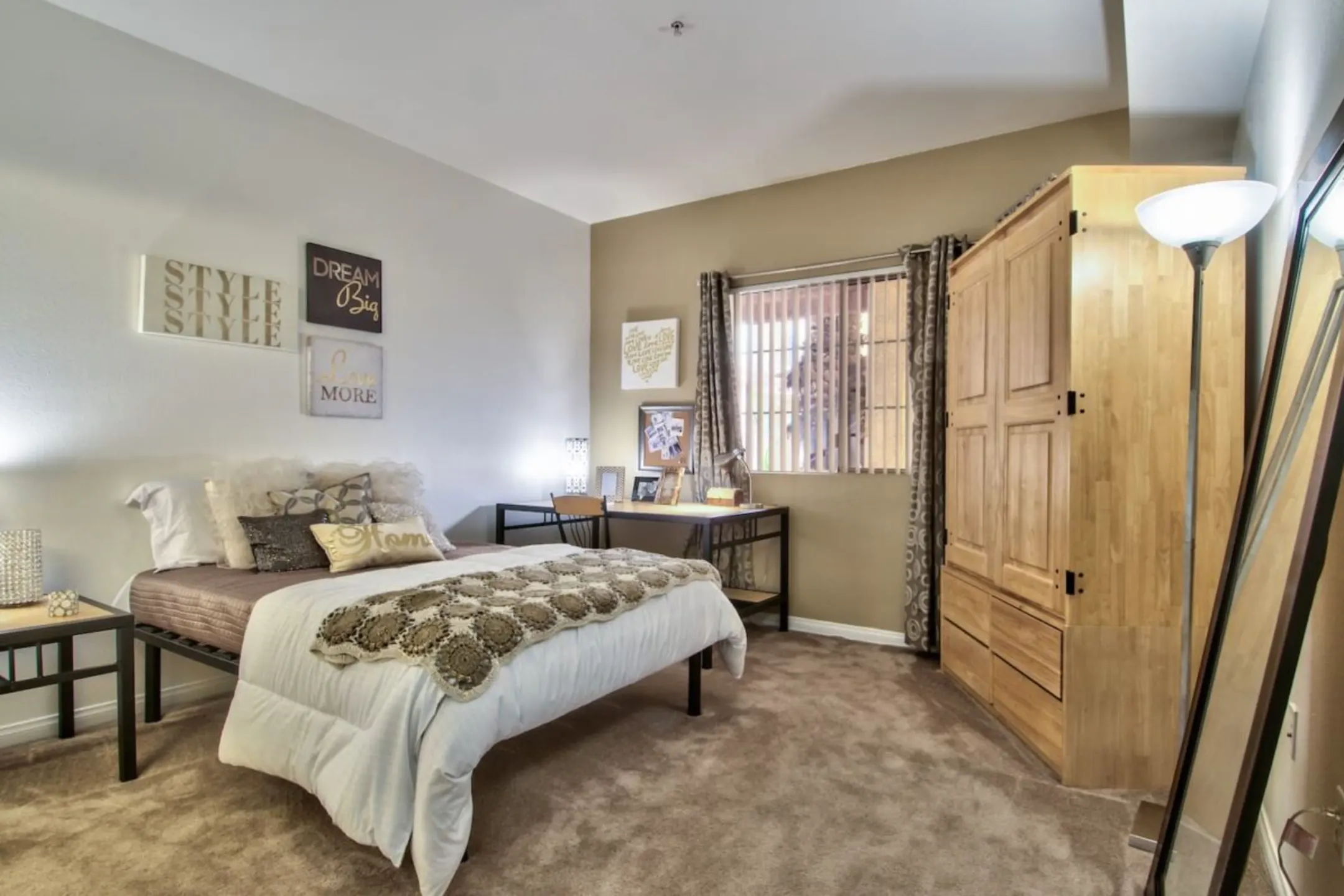 GrandMarc at University Village OffCampus Student Housing 3549 Iowa