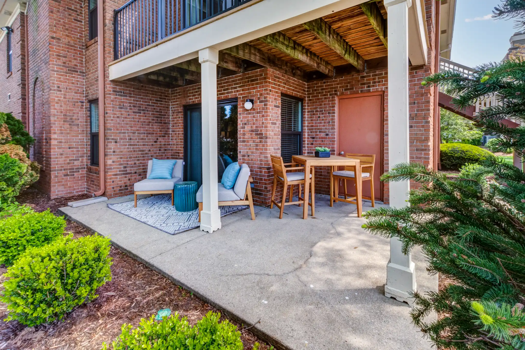 The Willows Of Plainview Apartments Louisville, KY 40223