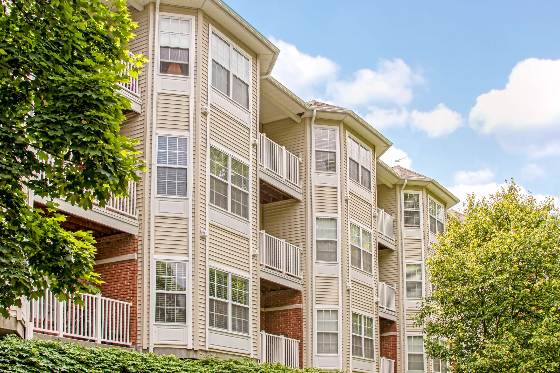 Highlands at Westwood Apartments Westwood, NJ 07675