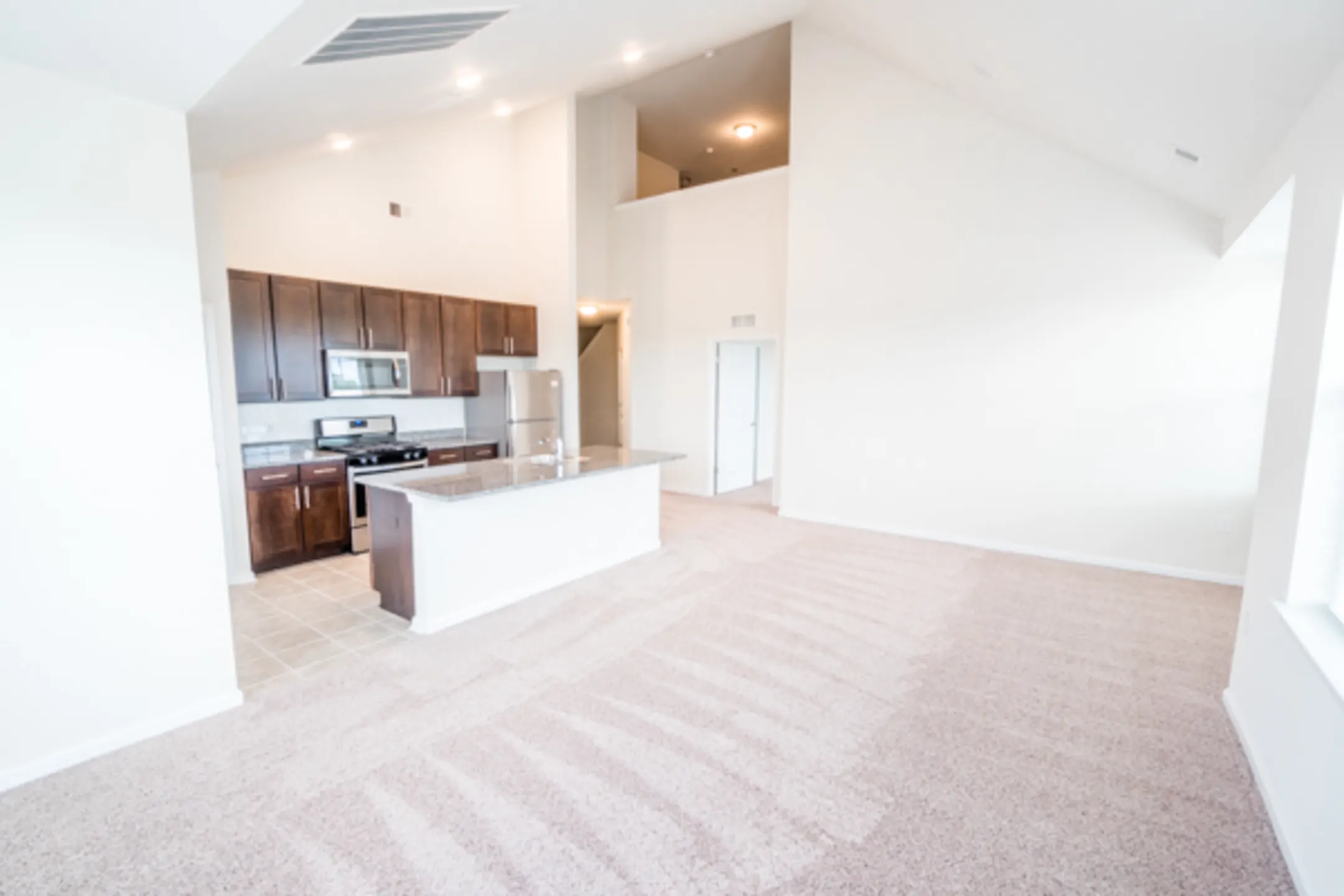 Brookhaven Lofts 6 Woodruff Blvd Hillsborough, NJ Apartments for