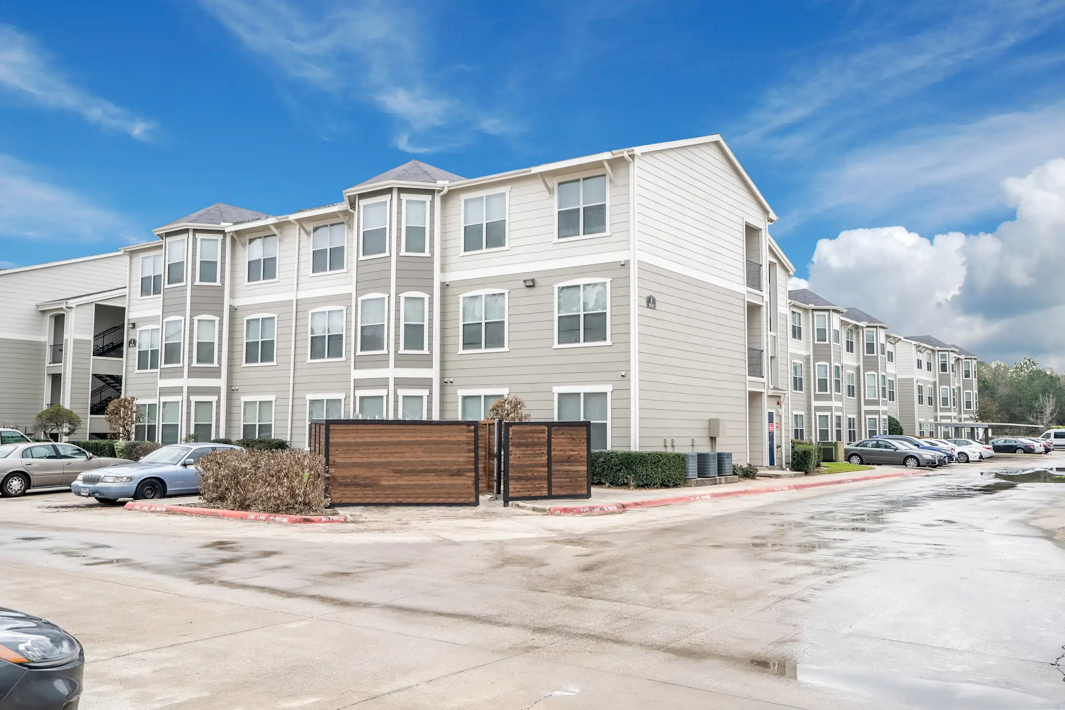 The Henry at Deerbrook Apartments Humble, TX 77338