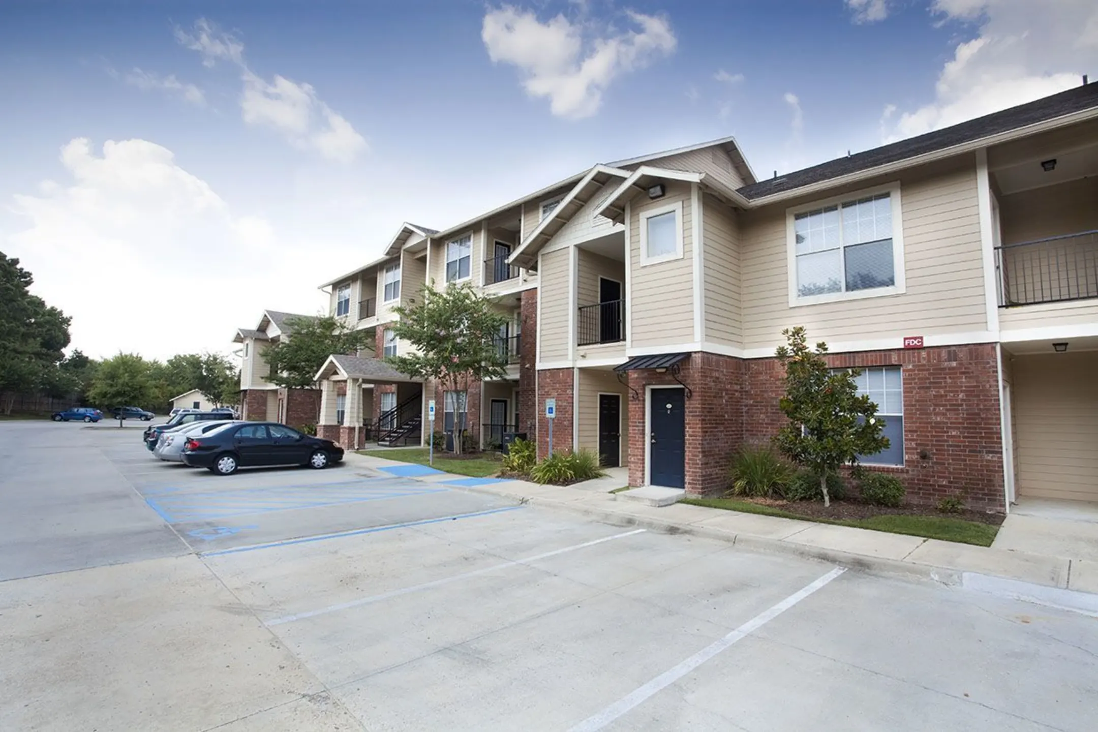 Ivy Park Apartment Homes Apartments - Baton Rouge, LA 70817