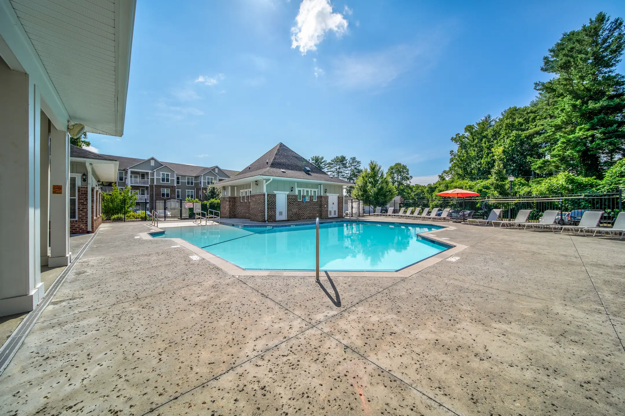 Dilworth Apartments Asheville, NC 28806