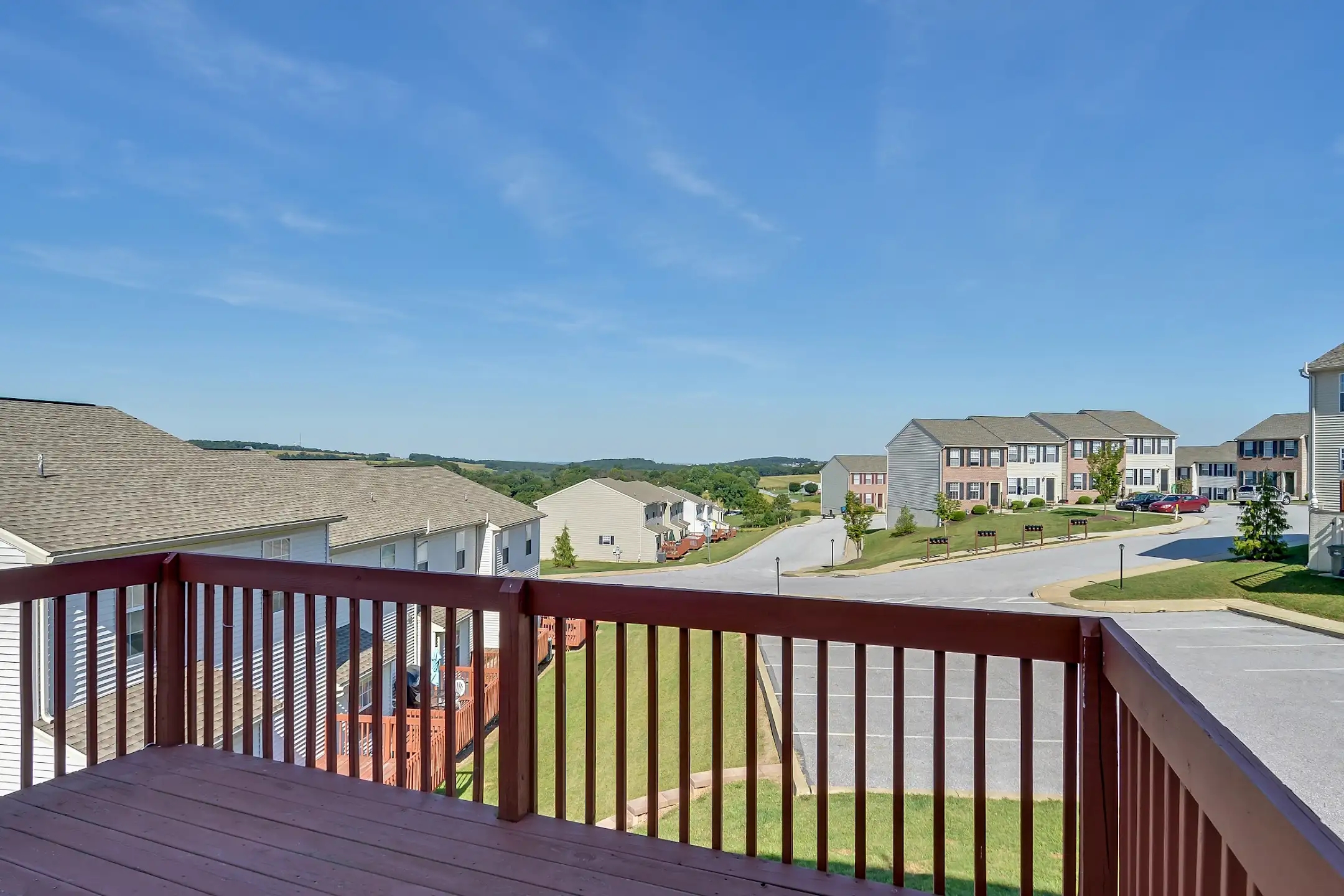 Lion's Gate Townhomes 101 N Cheviot Way Red Lion, PA Apartments for