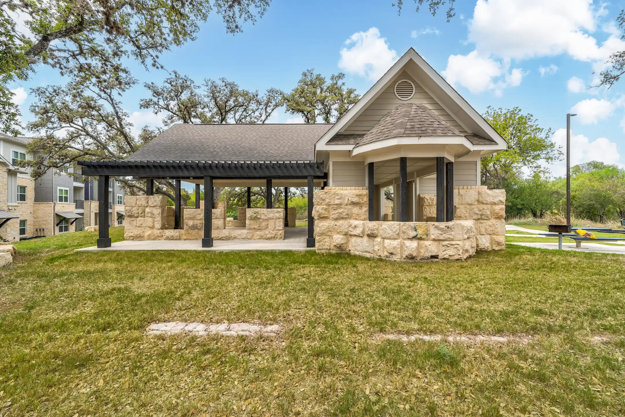 Trails at Leon Creek Apartment Homes 7635 Bandera Road San Antonio