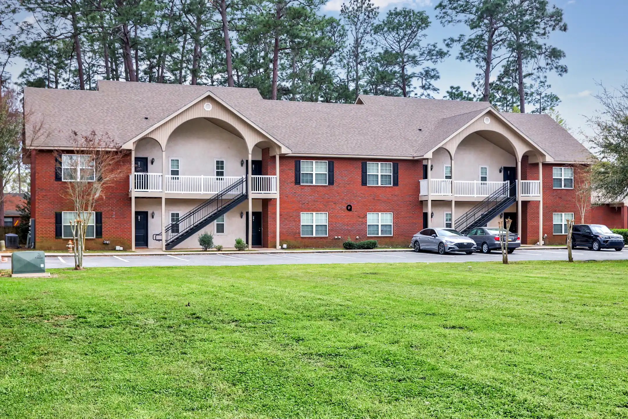 The Retreat at Pineview Apartments Valdosta, GA 31602