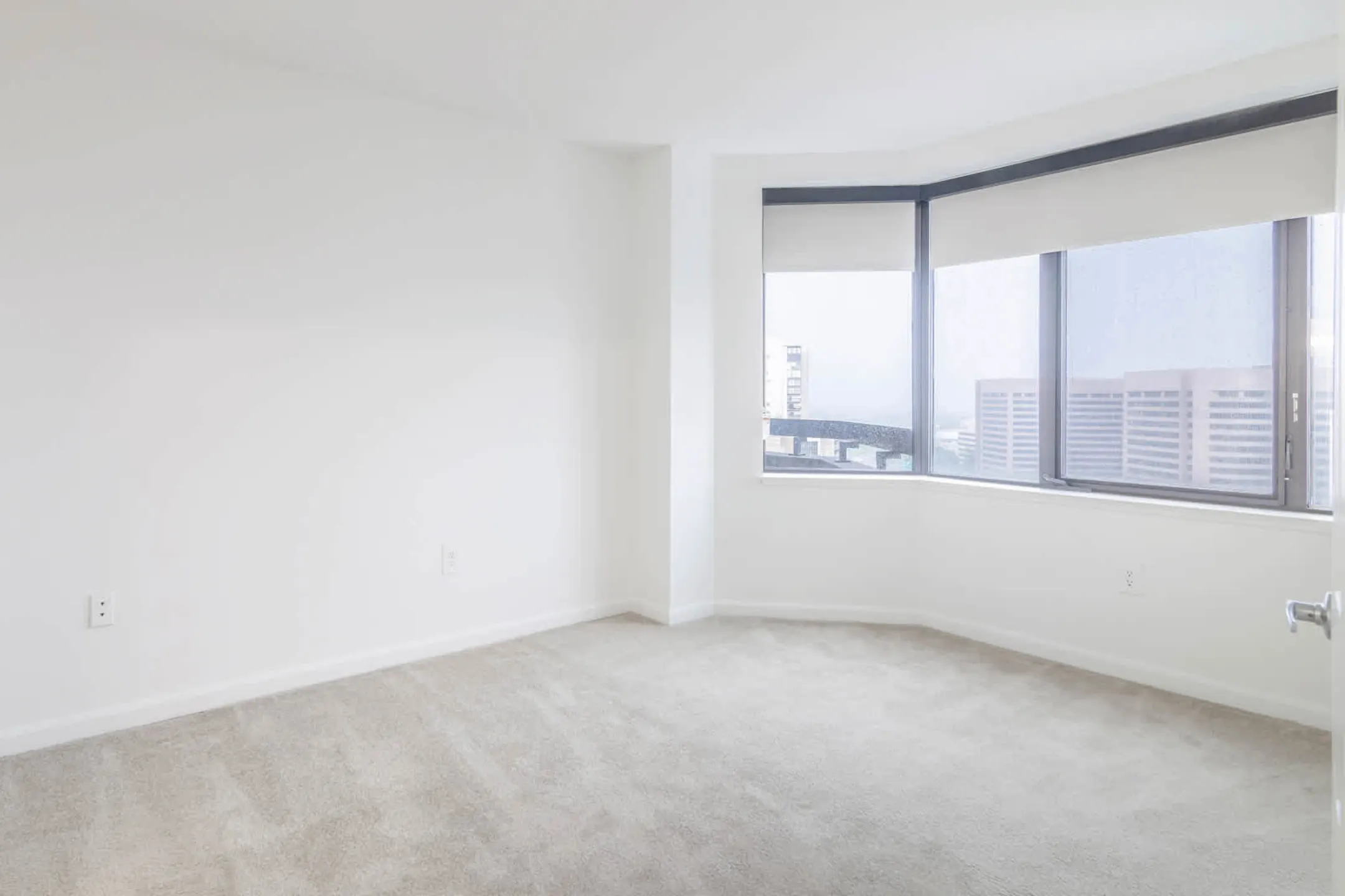 Bedroom - Marlowe Apartments - Arlington, VA