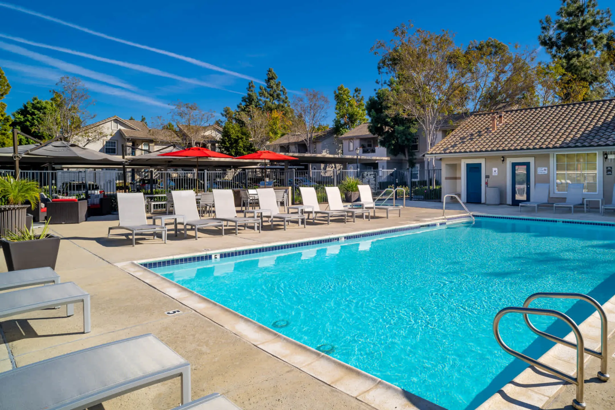 Ridgewood Village Apartments - San Diego, CA 92128