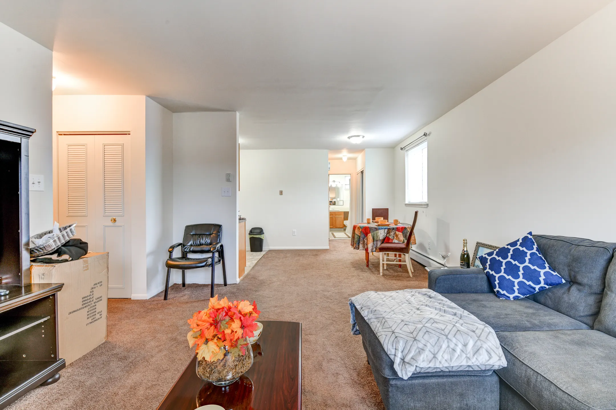 Presidential Court Apartments Runnemede, NJ 08078